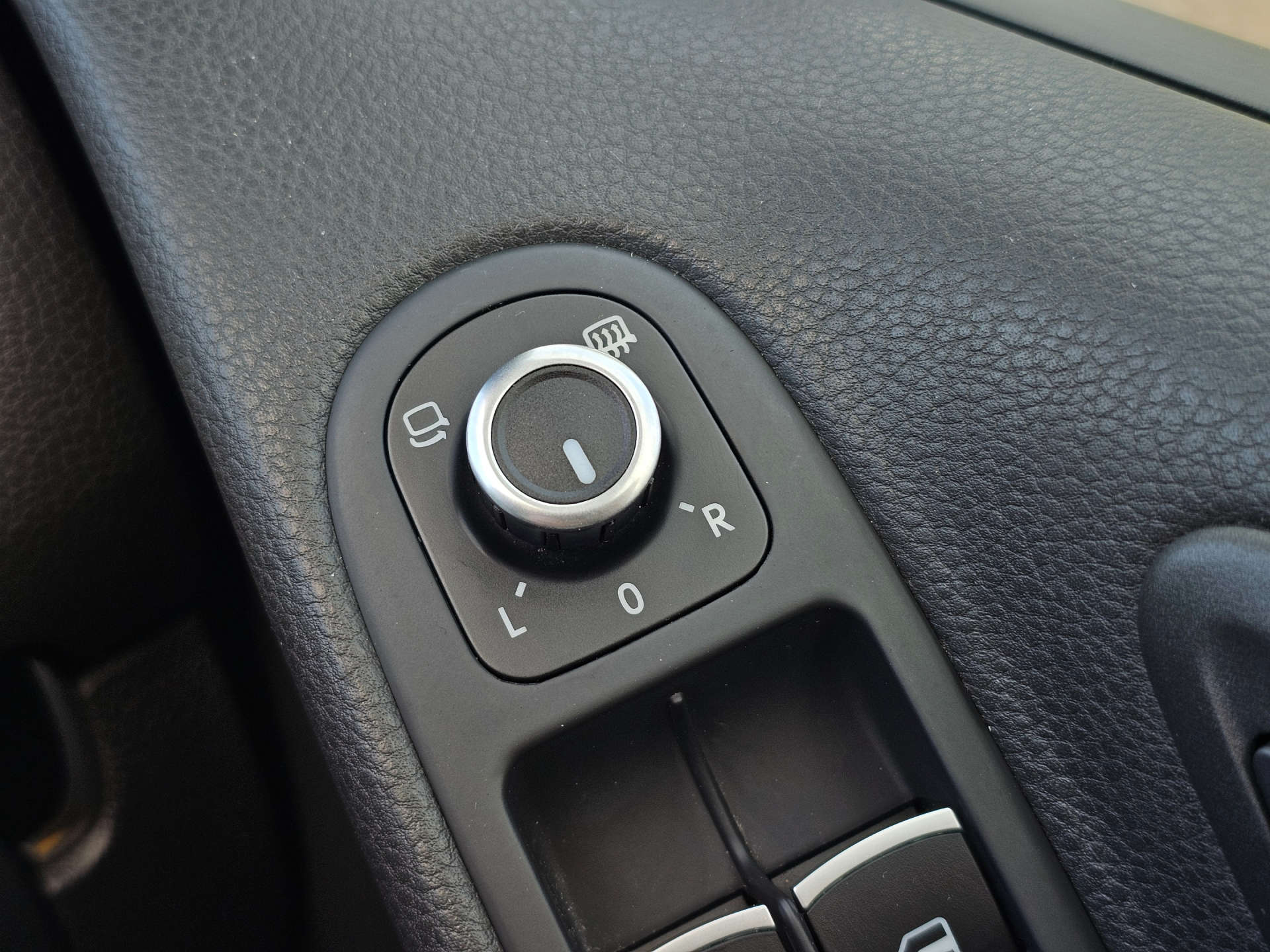 VOLKSWAGEN GOLF 2.0 TSI GTI DSG Euro 5 5dr #23