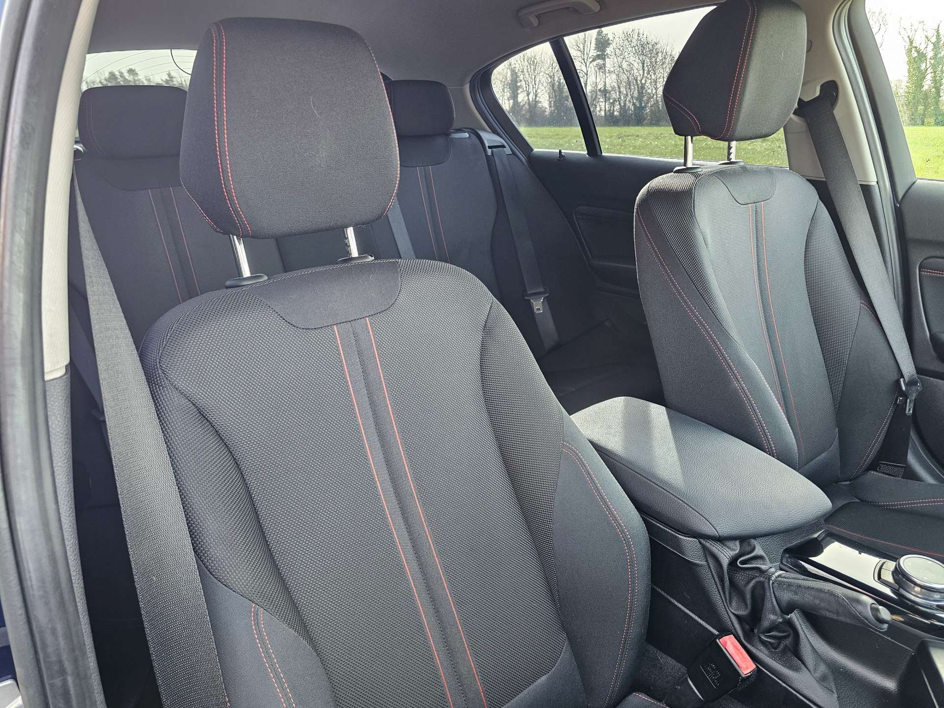 BMW 1 SERIES 1.5 118i Sport Auto Euro 6 (s/s) 5dr #9