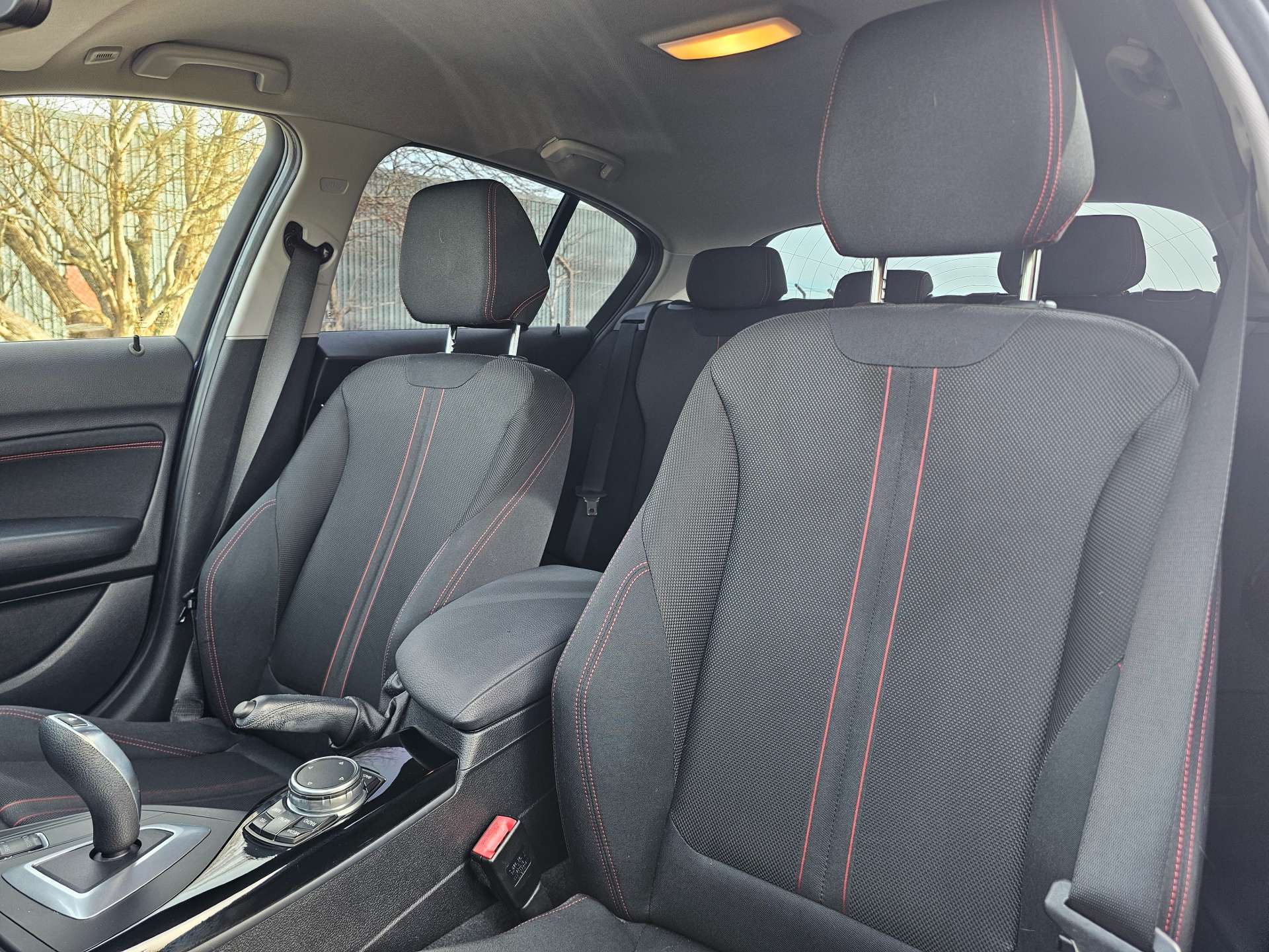 BMW 1 SERIES 1.5 118i Sport Auto Euro 6 (s/s) 5dr #11