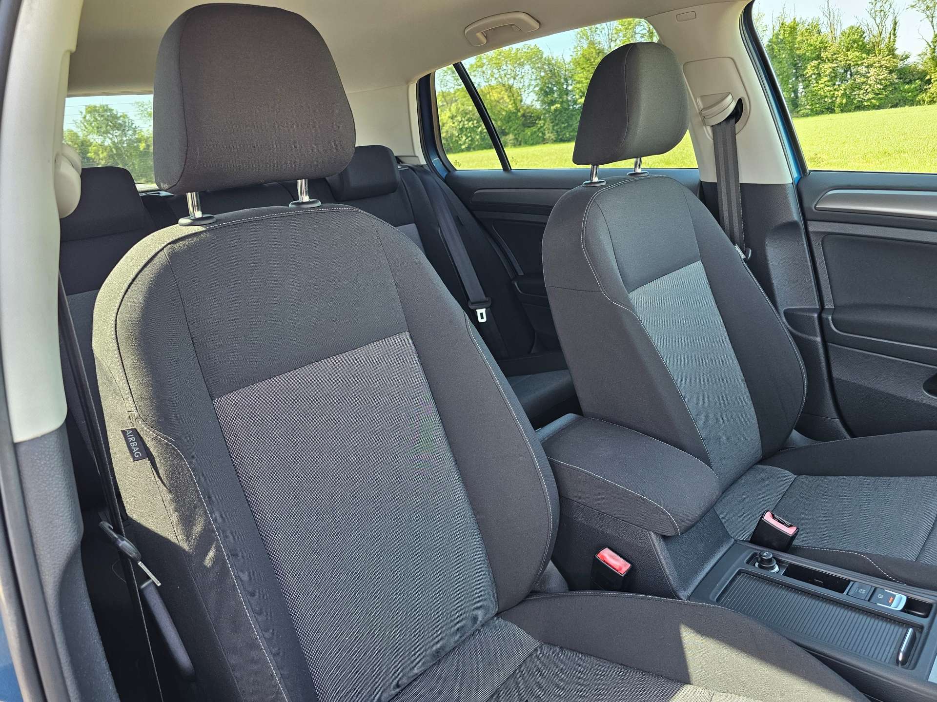VOLKSWAGEN GOLF S 1.2 TSI DSG #8