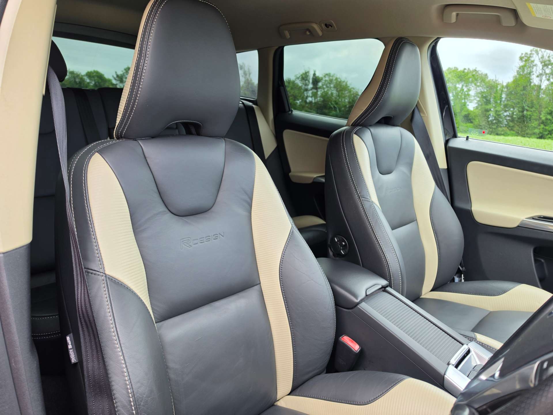 VOLVO XC60 2.0 T5 R-Design Premium Powershift Euro 5 5dr #9