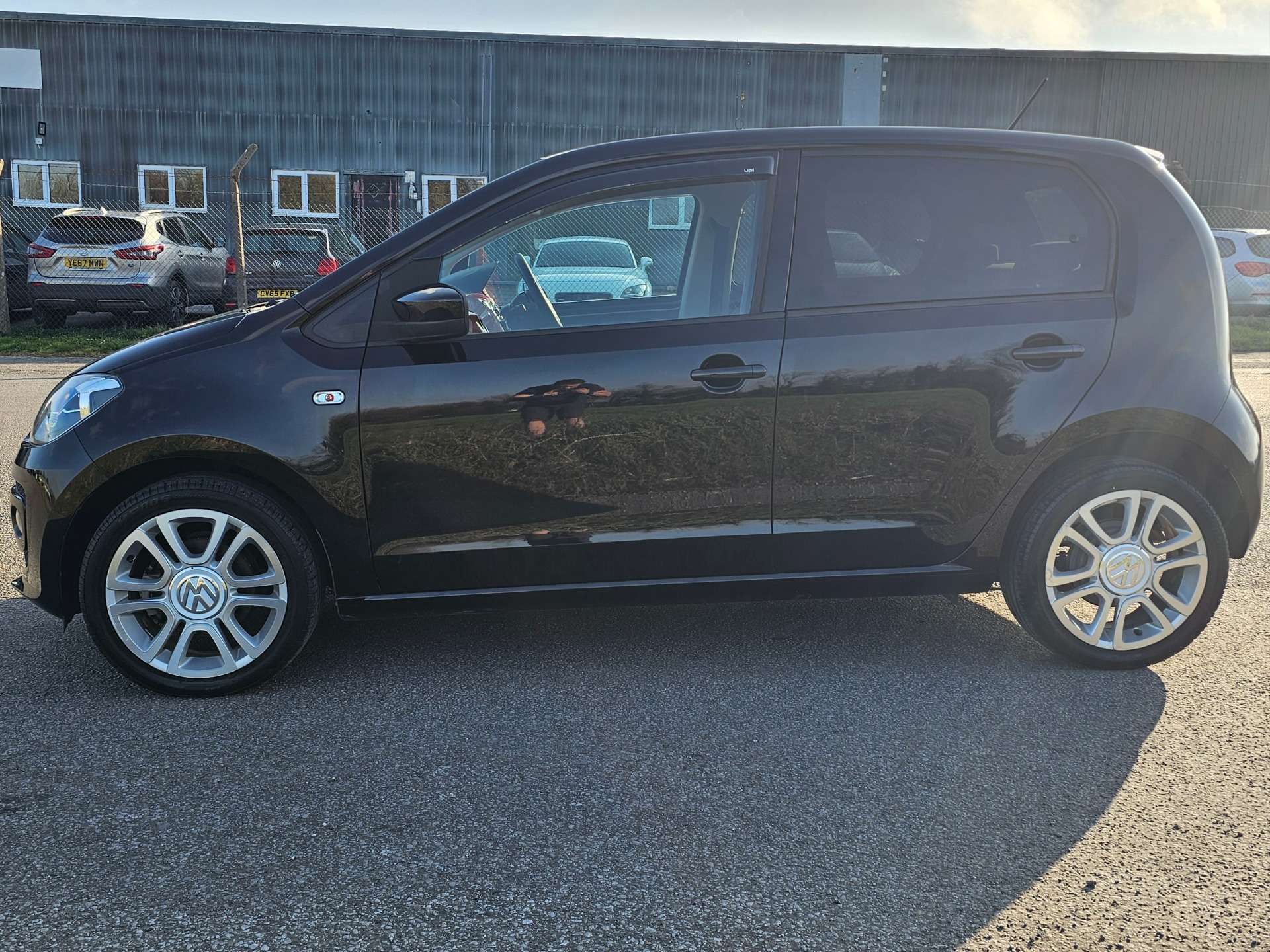 VOLKSWAGEN UP ORANGE UP! #7