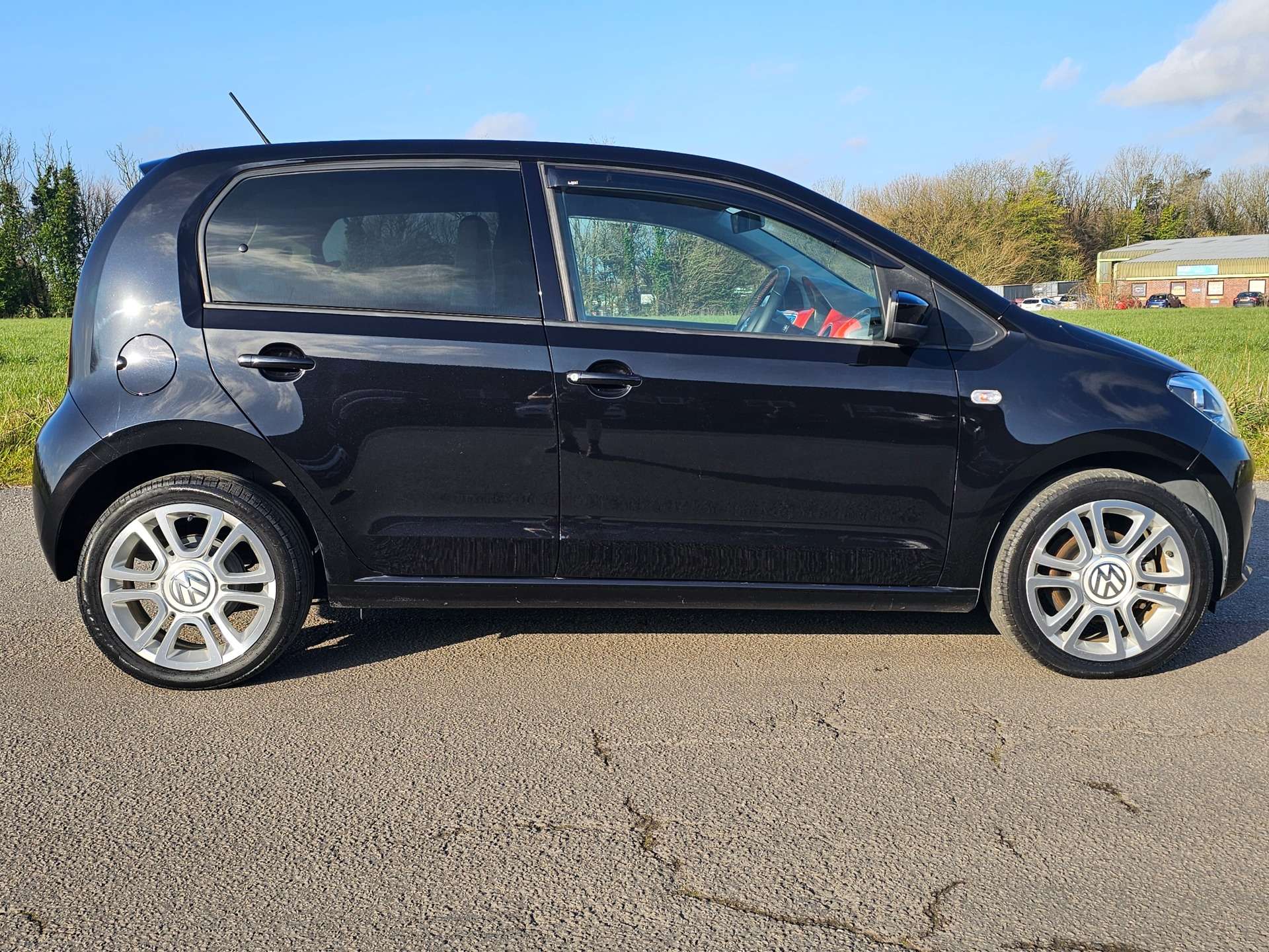 VOLKSWAGEN UP ORANGE UP! #3