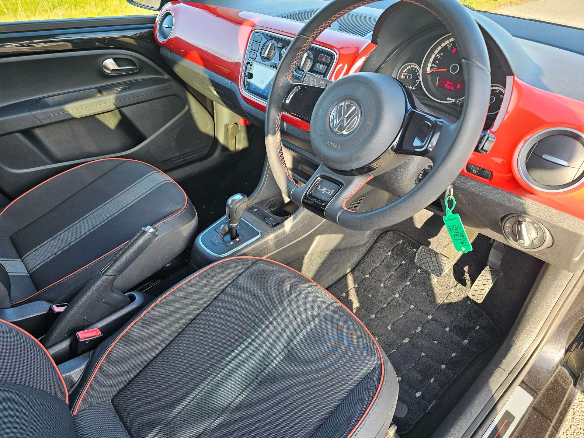 VOLKSWAGEN UP ORANGE UP! #8