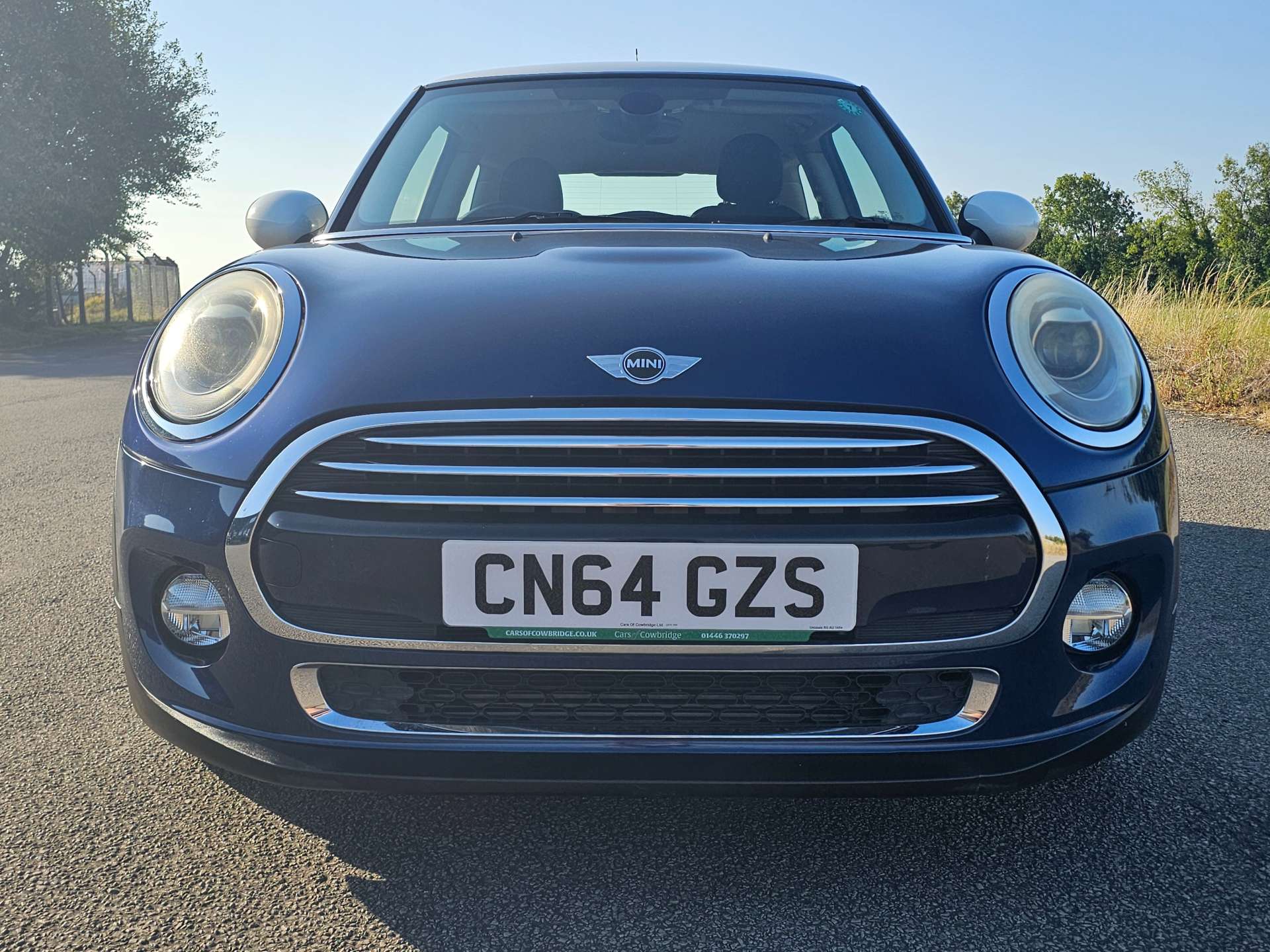 MINI HATCH 1.5 Cooper Auto Euro 6 (s/s) 3dr #1