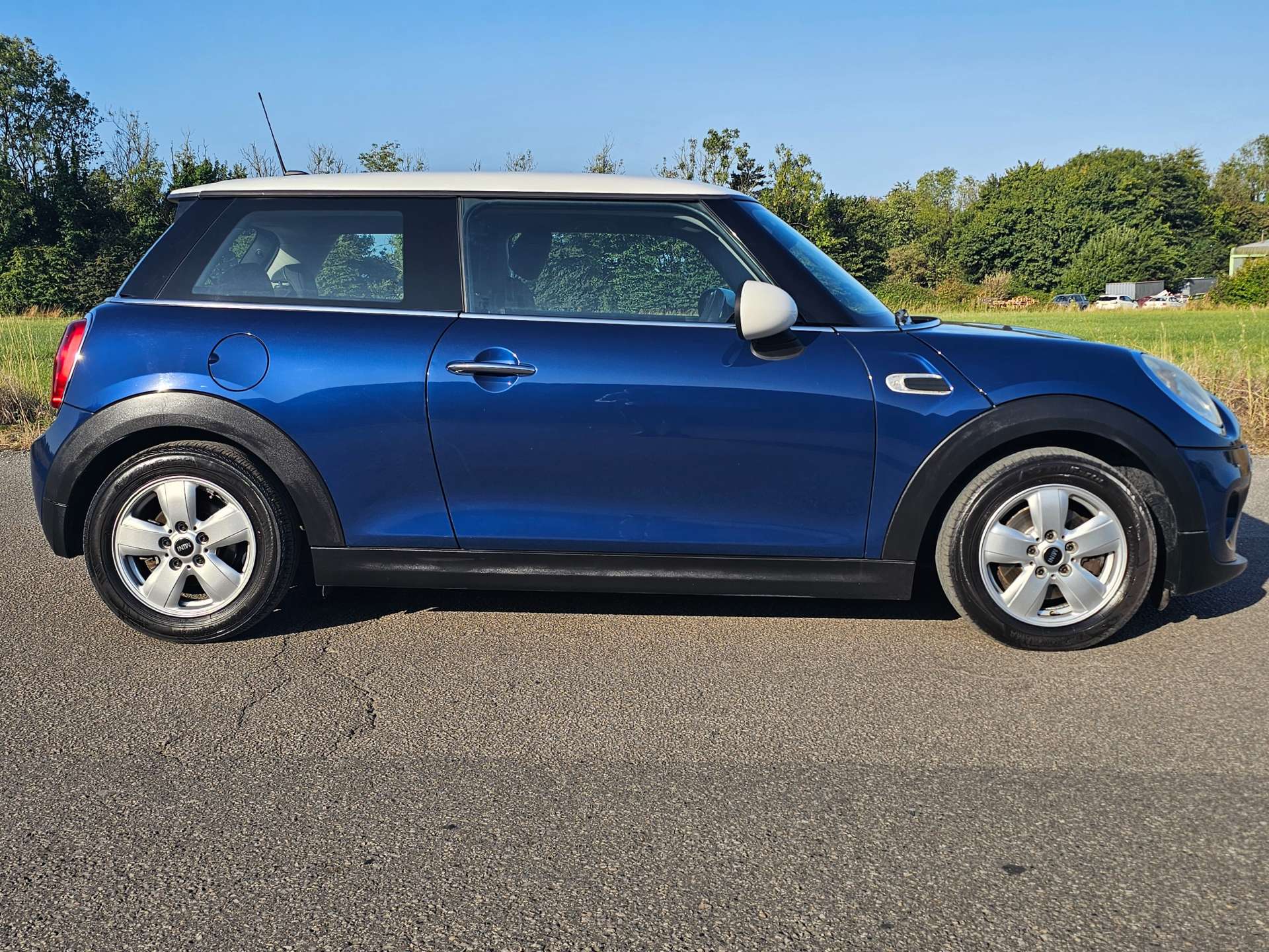 MINI HATCH 1.5 Cooper Auto Euro 6 (s/s) 3dr #3