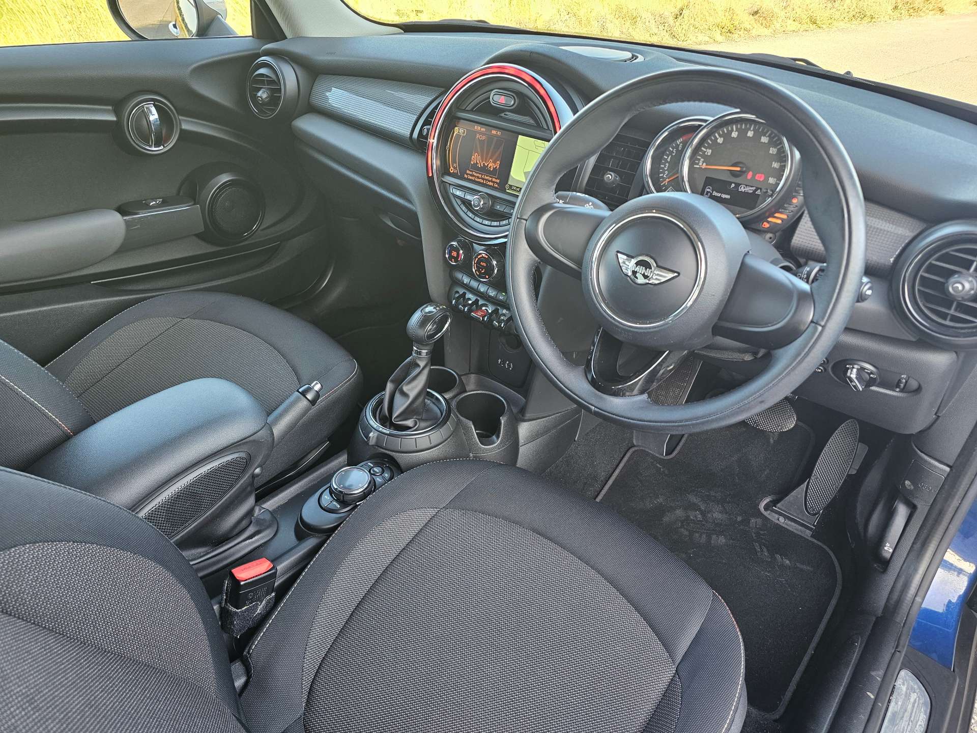 MINI HATCH 1.5 Cooper Auto Euro 6 (s/s) 3dr #8