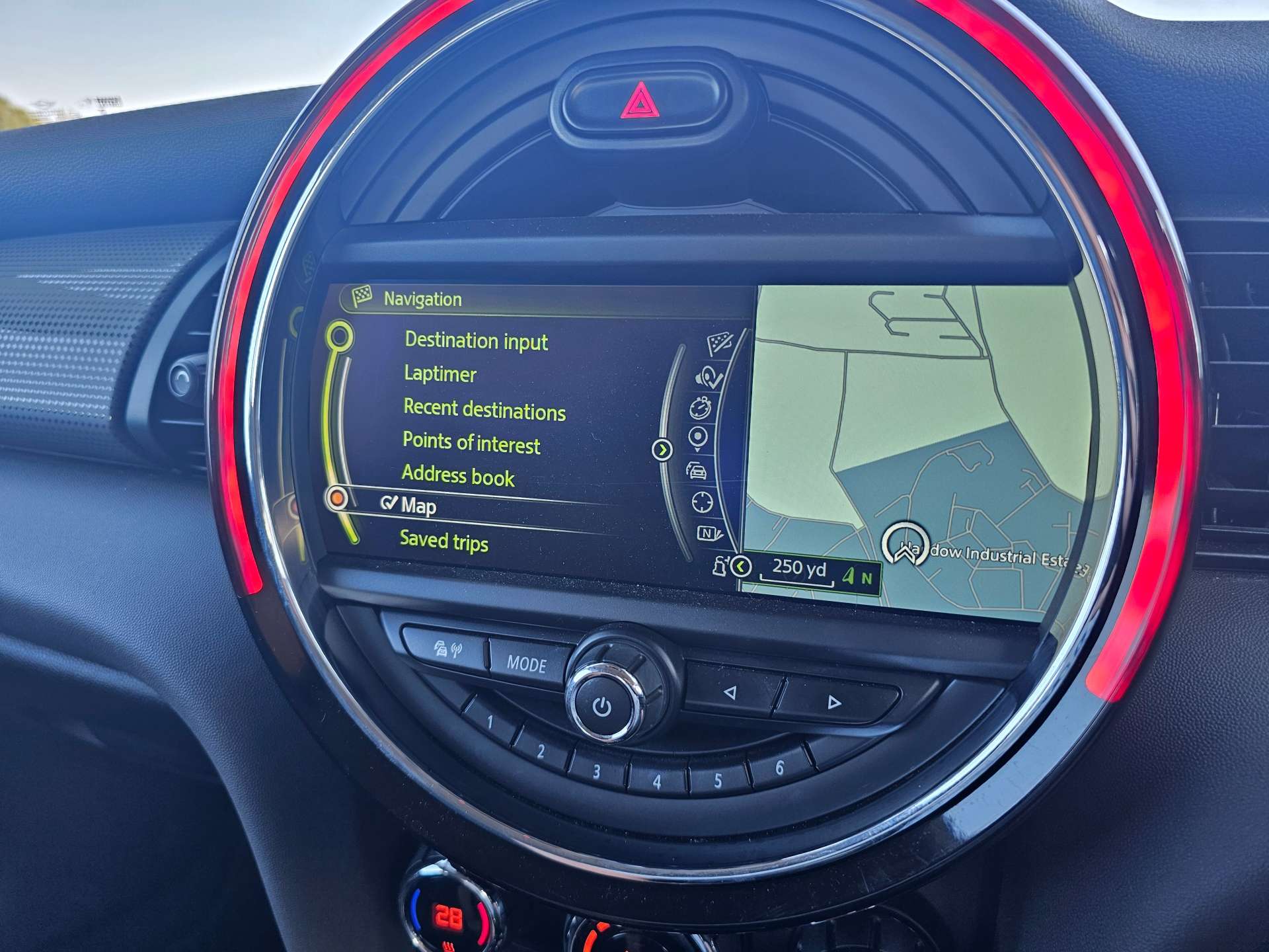 MINI HATCH 1.5 Cooper Auto Euro 6 (s/s) 3dr #18