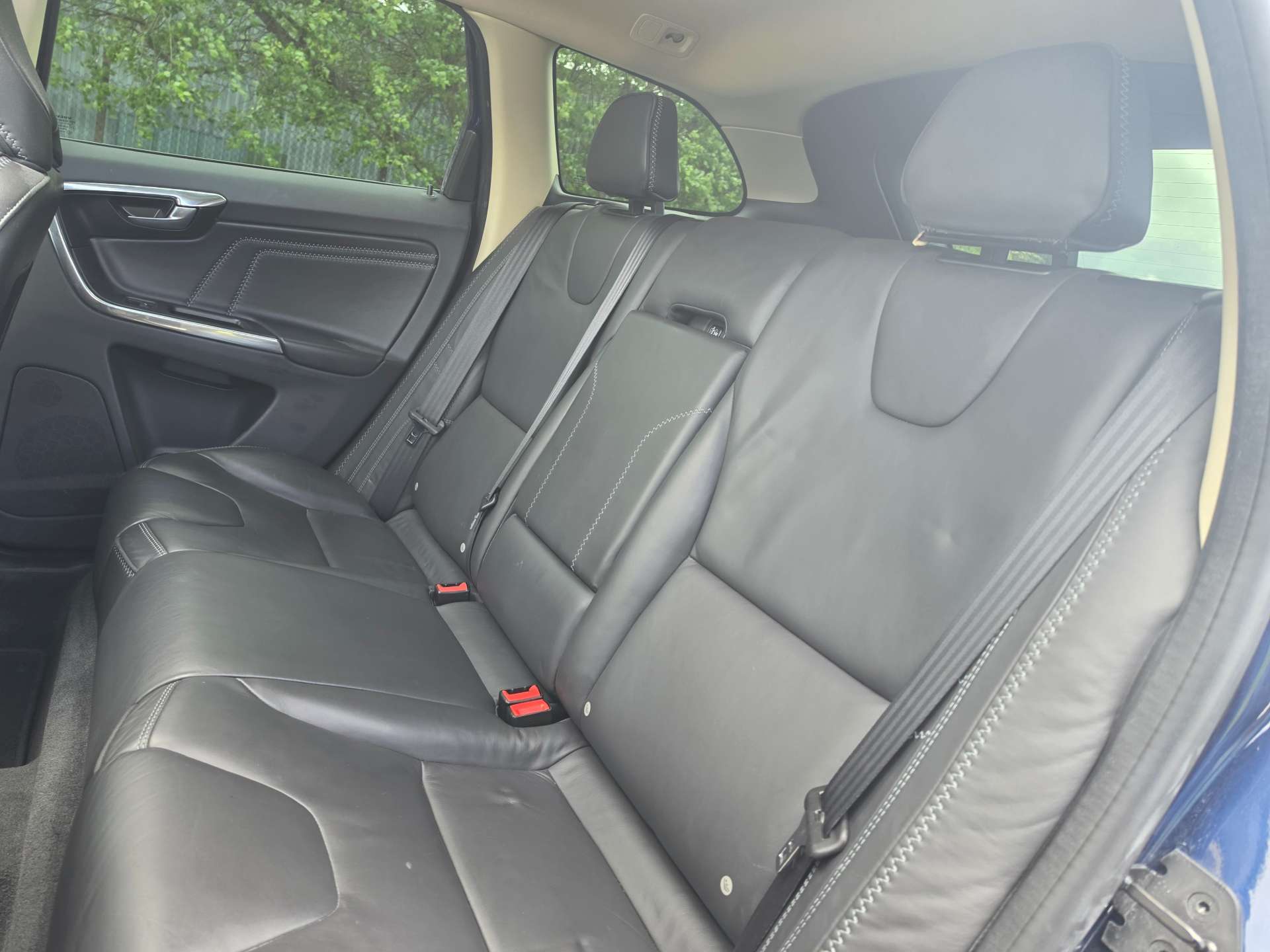 VOLVO XC60 2.0 T5 Ocean Race Powershift Euro 5 5dr #16