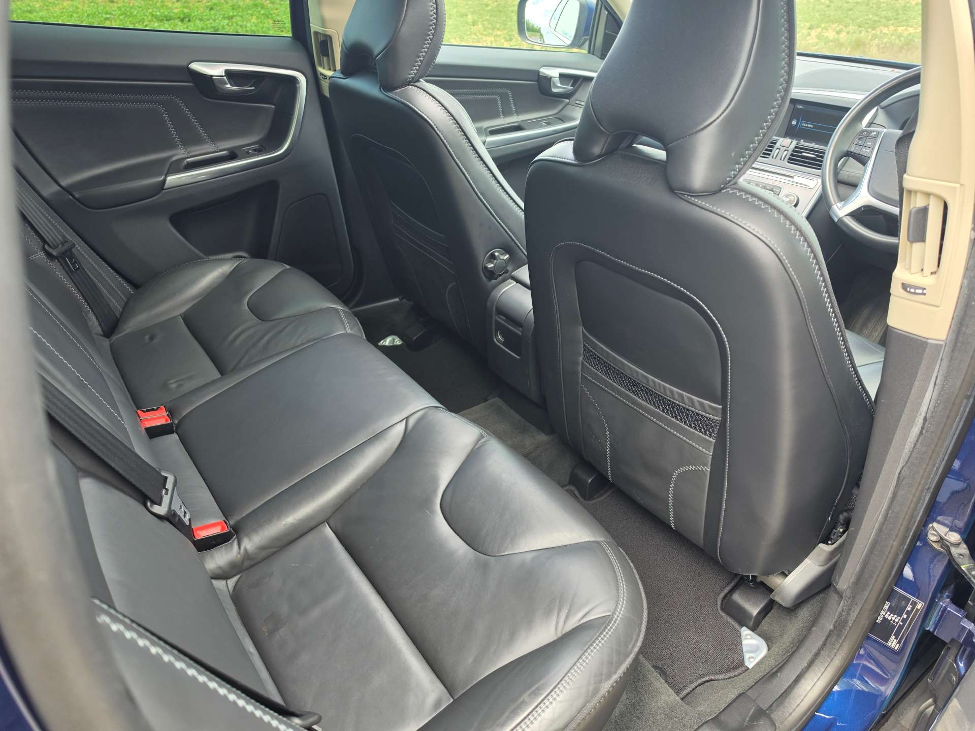 VOLVO XC60 2.0 T5 Ocean Race Powershift Euro 5 5dr #15