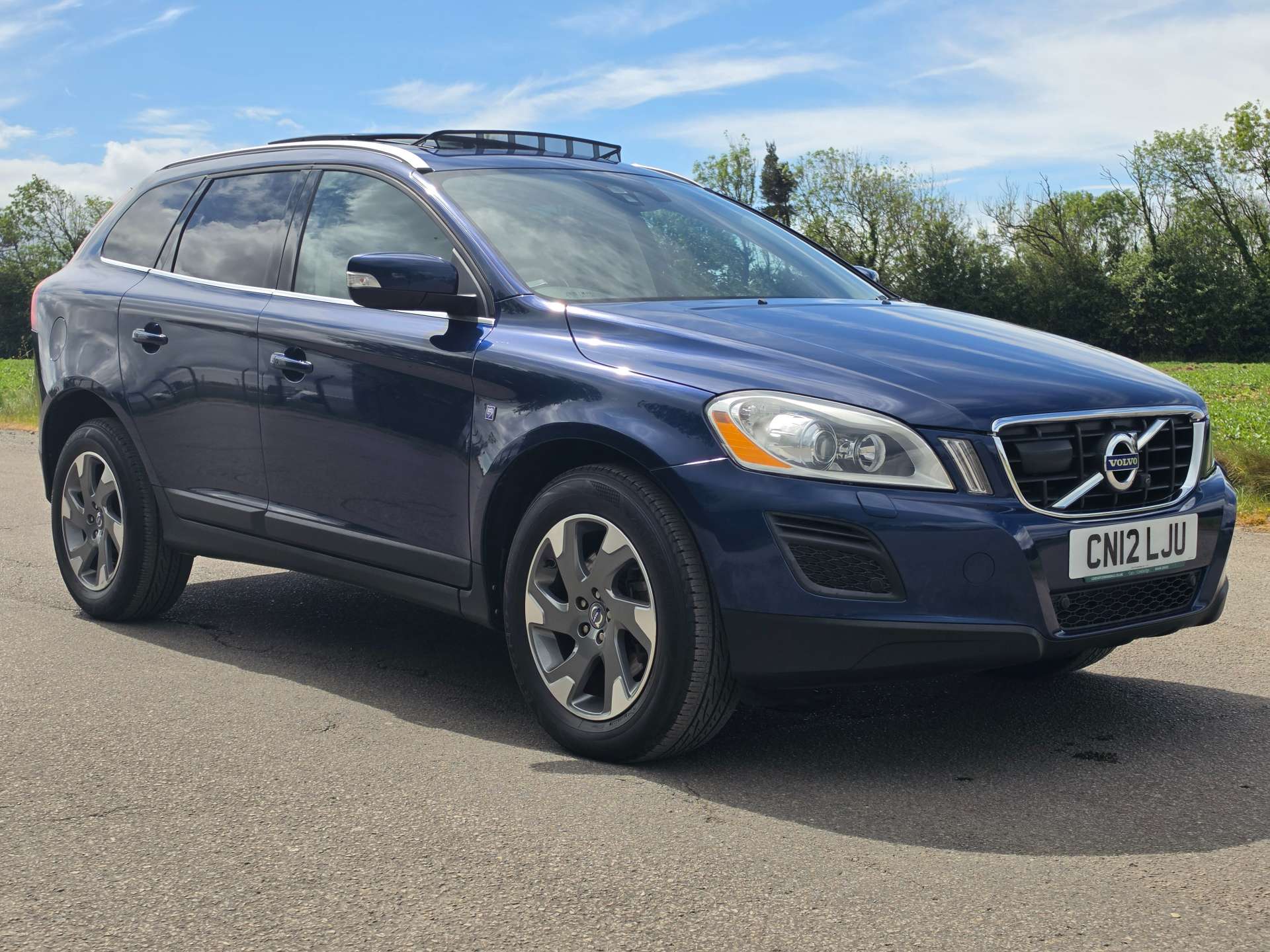 VOLVO XC60 2.0 T5 Ocean Race Powershift Euro 5 5dr #2