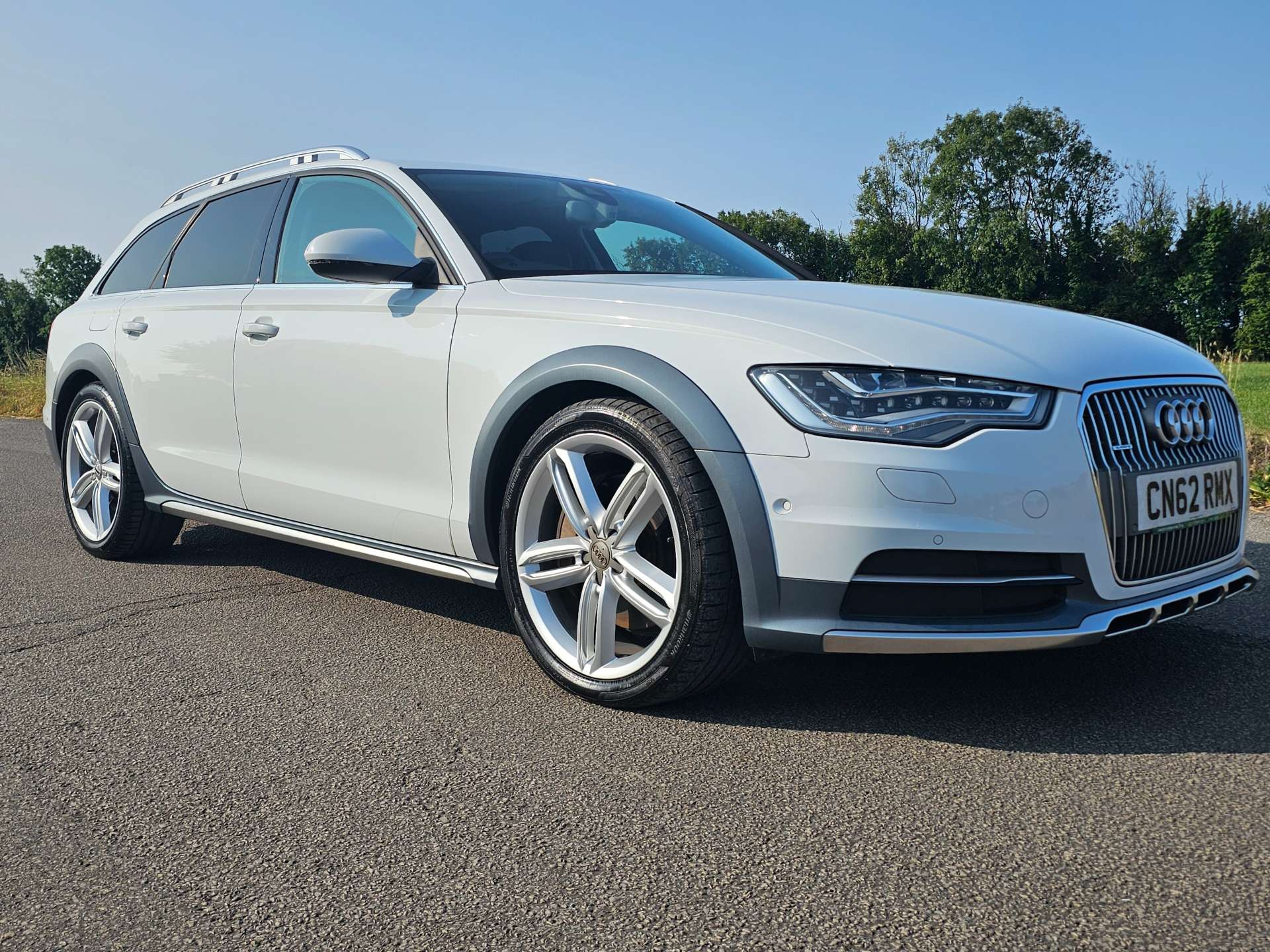 AUDI A6 ALLROAD QUATTRO 3.0 TFSI V6 Estate 5dr Petrol S Tronic Quattro #2