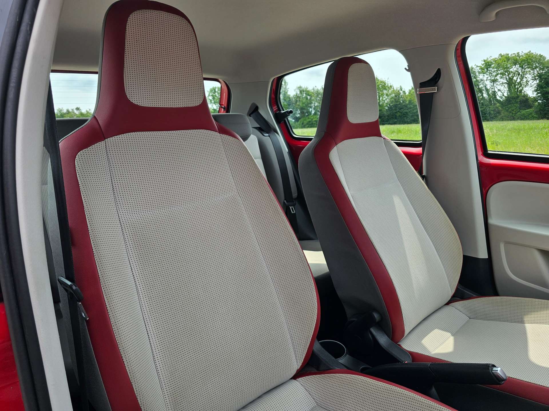 VOLKSWAGEN UP HIGH UP! #9