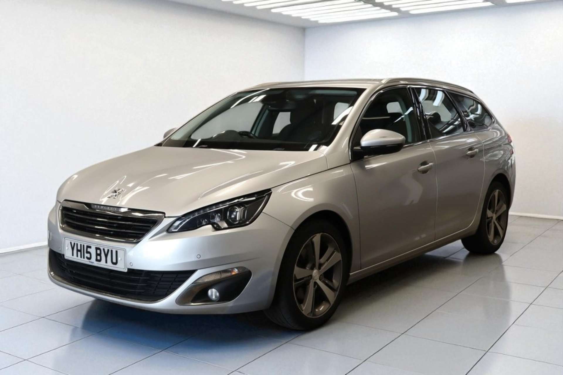 PEUGEOT 308 2.0 308 Allure HDi Blue S/S 5dr #7