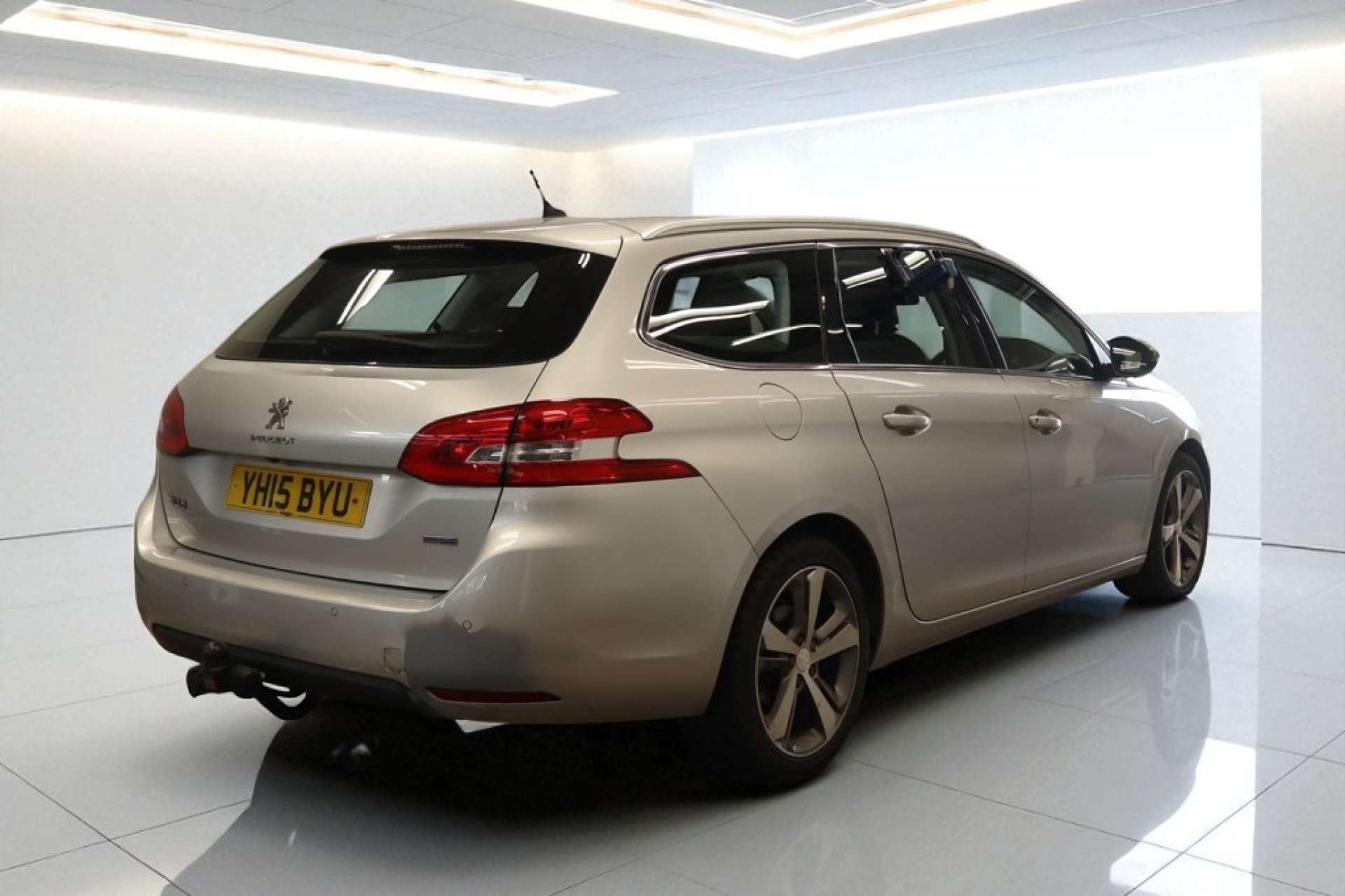 PEUGEOT 308 2.0 308 Allure HDi Blue S/S 5dr #9