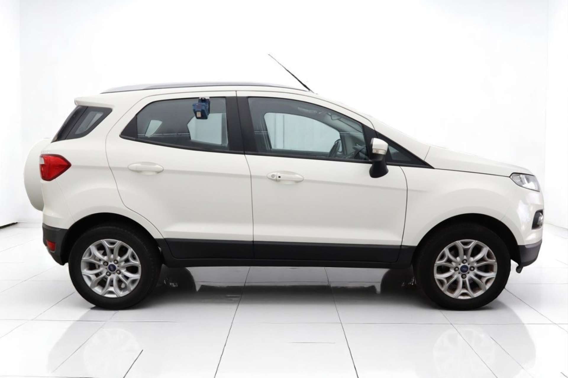 FORD ECOSPORT 1.5 EcoSport Titanium TDCI 5dr #9