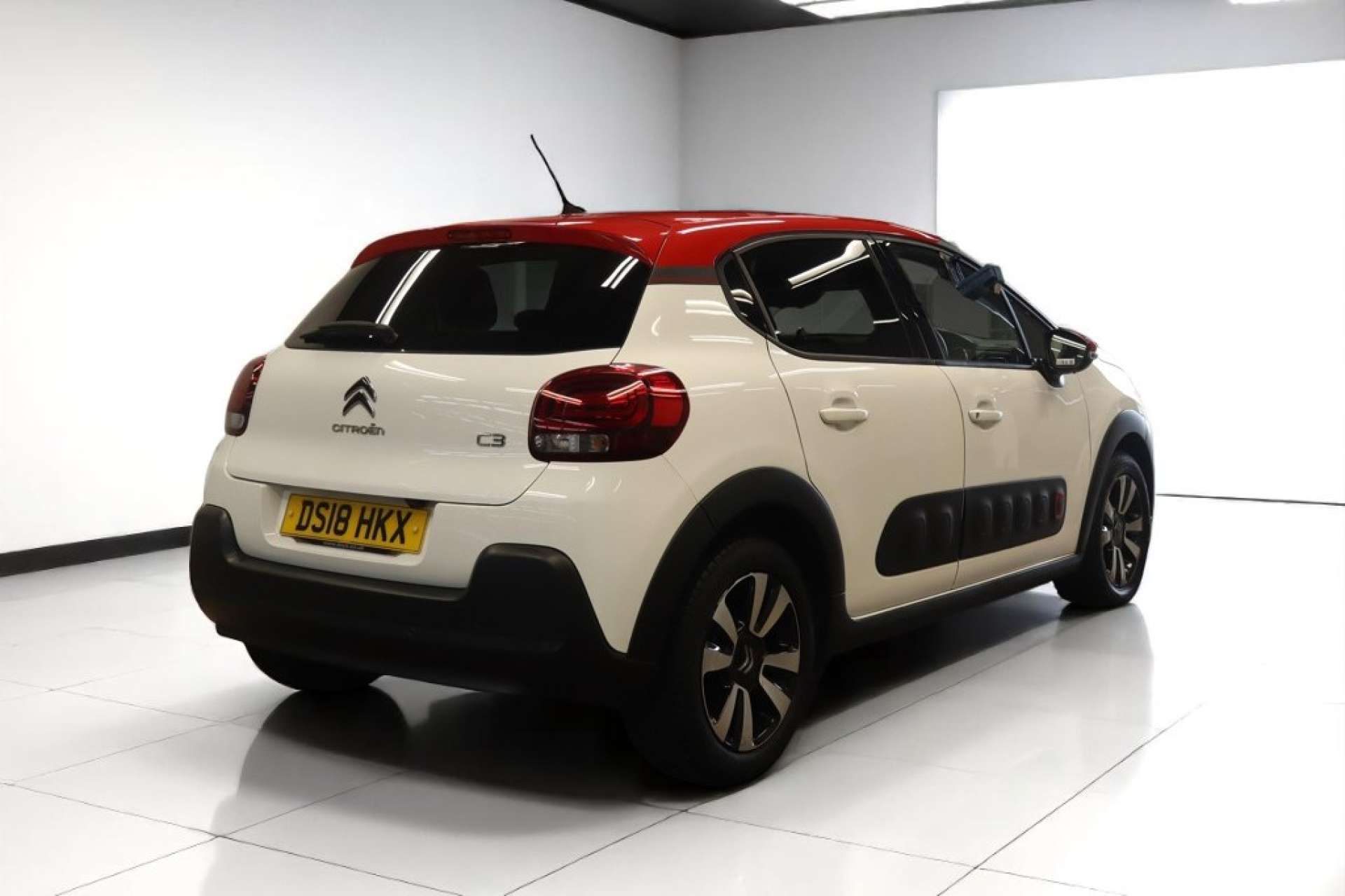CITROEN C3 1.2 C3 Flair PureTech 5dr #9