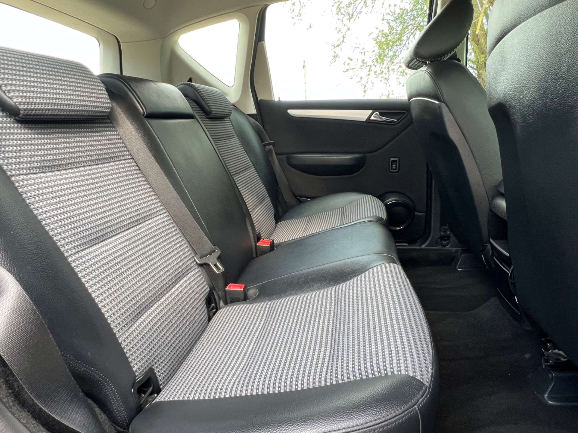 MERCEDES A-CLASS 2.0 A200 CDI AvantGarde SE 5dr #11
