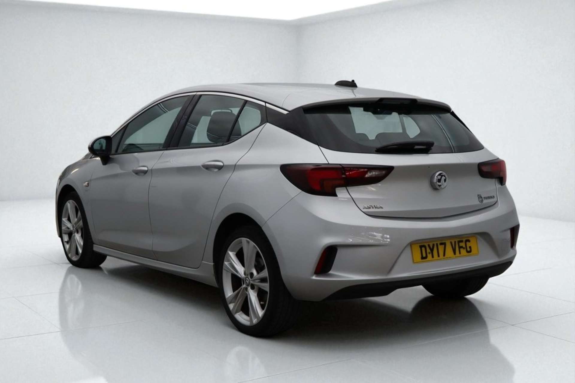 VAUXHALL ASTRA 1.4 Astra SRI VX-Line 5dr #8