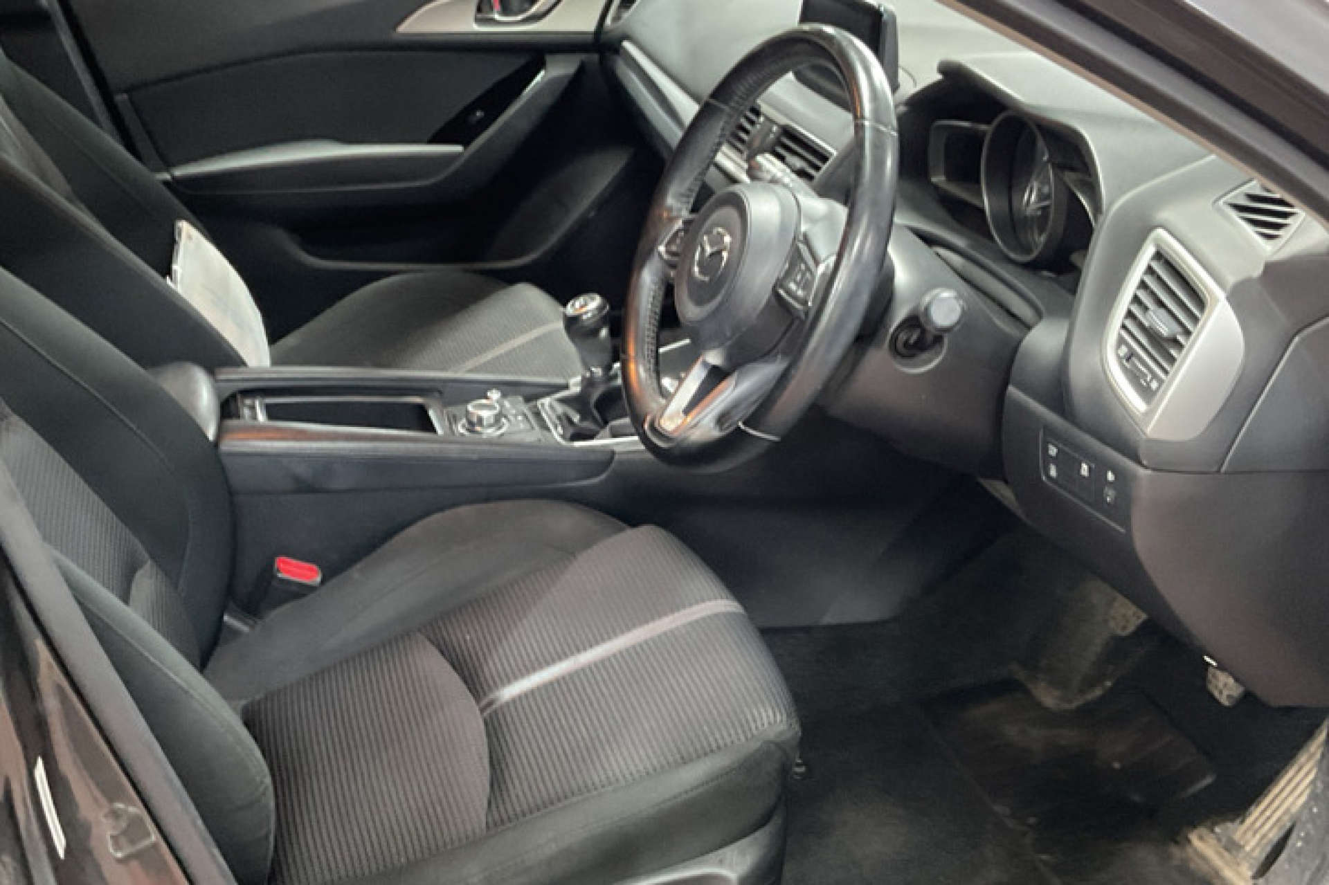 MAZDA 3 2.0 3 SE-L Nav 5dr #2