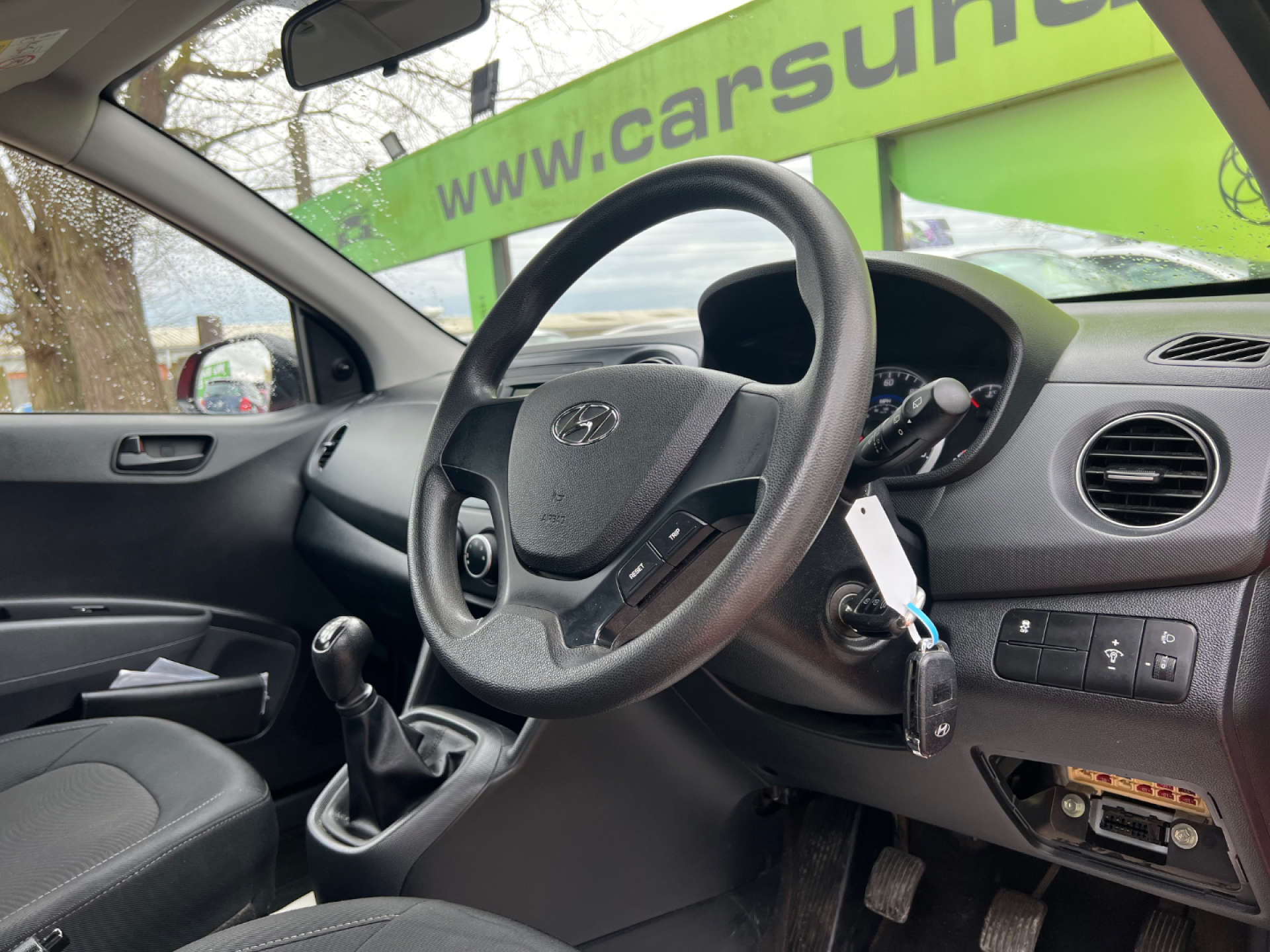 HYUNDAI I10 1.0 I10 S 5dr #1