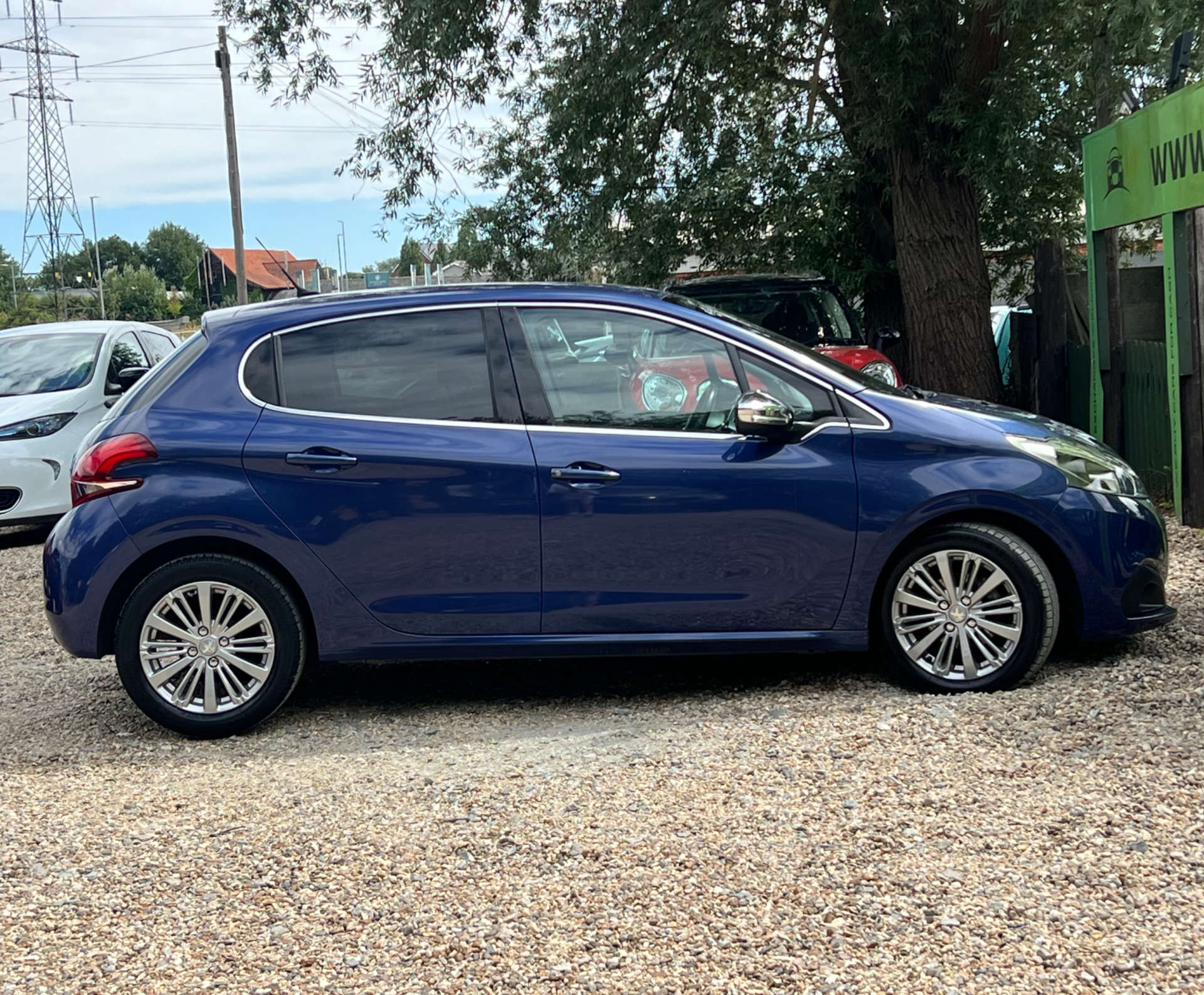 PEUGEOT 208 1.2 208 Allure 5dr #9