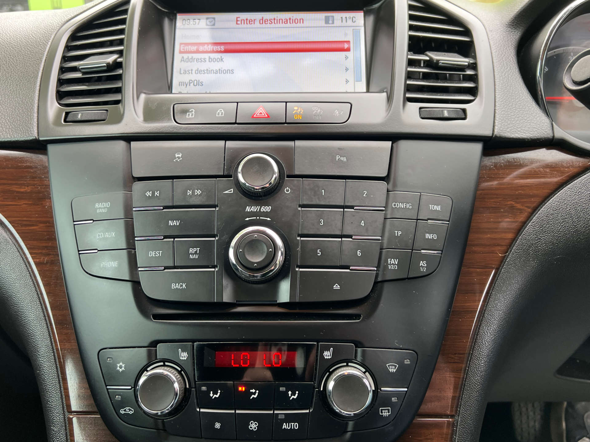 VAUXHALL INSIGNIA 2.0 Insignia Elite Nav CDTI Auto 5dr #18