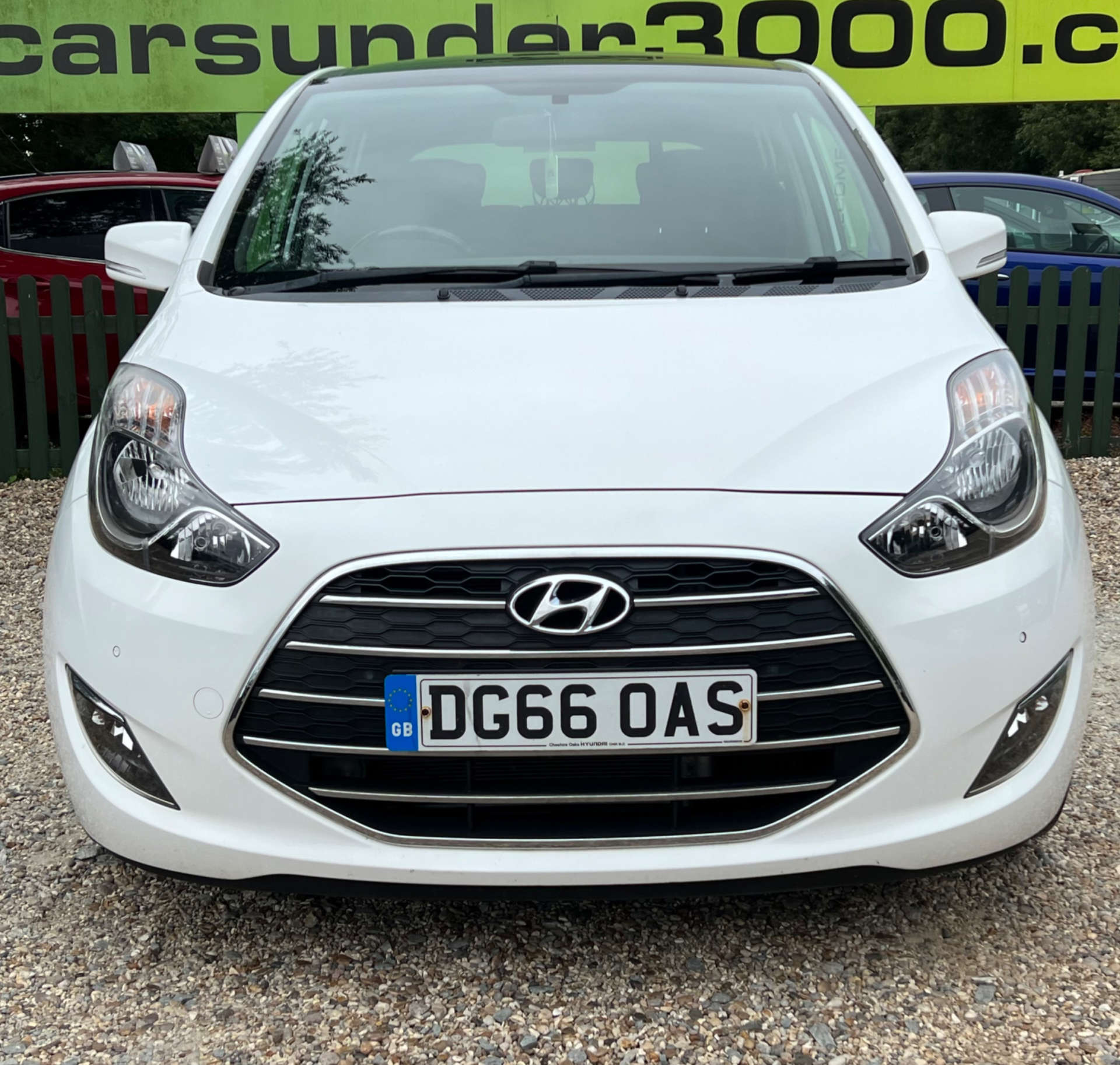 HYUNDAI IX20 1.6 ix20 Premium CRDi Blue Drive 5dr #3