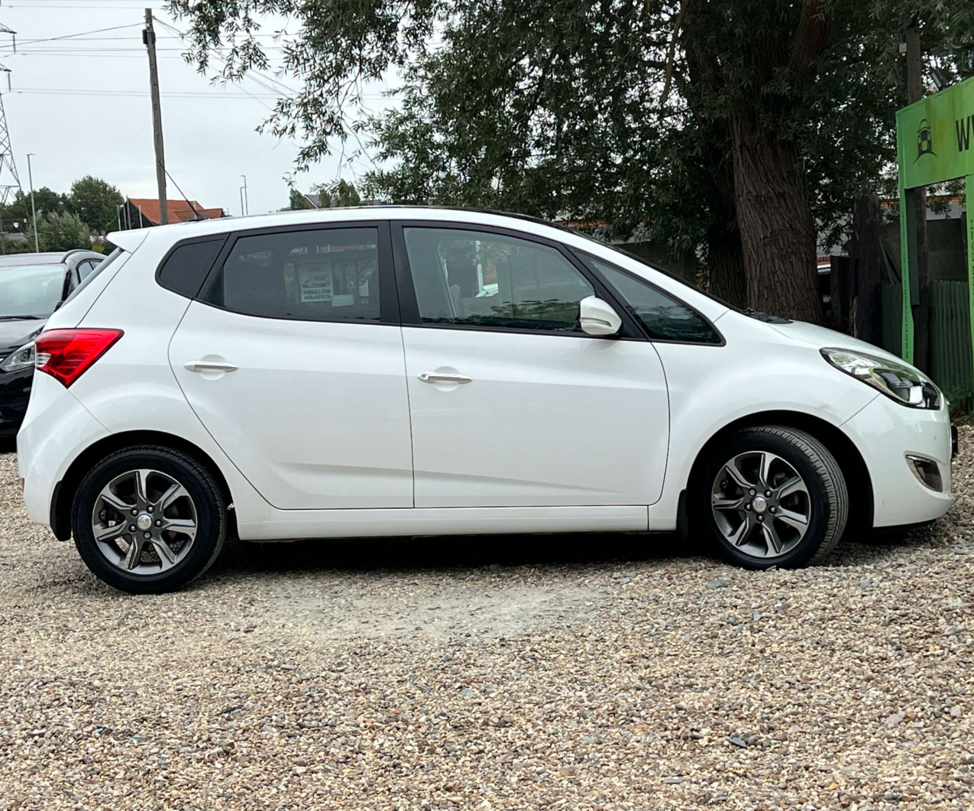 HYUNDAI IX20 1.6 ix20 Premium CRDi Blue Drive 5dr #5