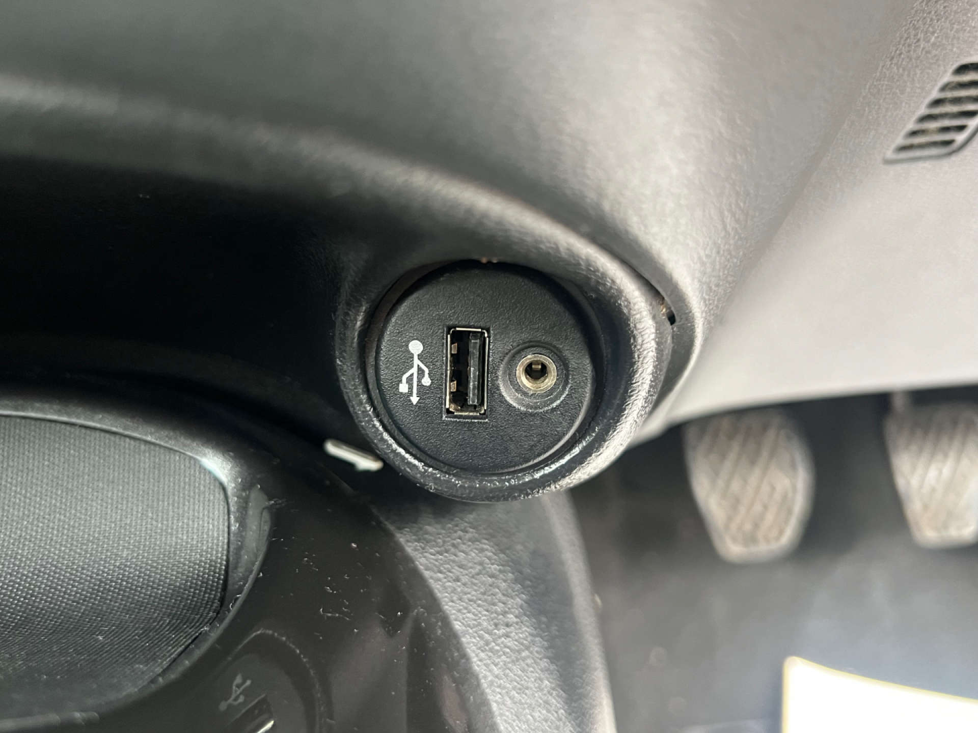 NISSAN JUKE 1.6 Juke N-Tec 5dr #22
