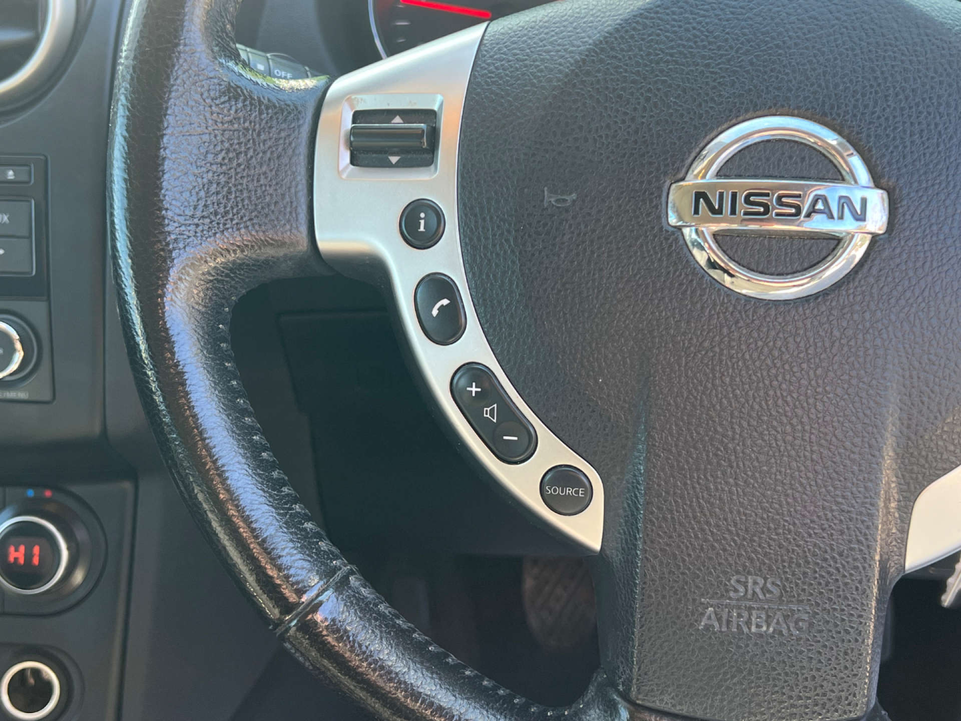 NISSAN QASHQAI 1.5 Qashqai Acenta dCi 5dr #21