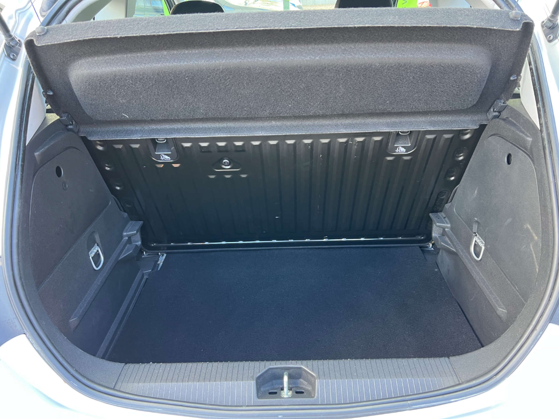 VAUXHALL CORSA 1.4 Corsa Design 3dr #12