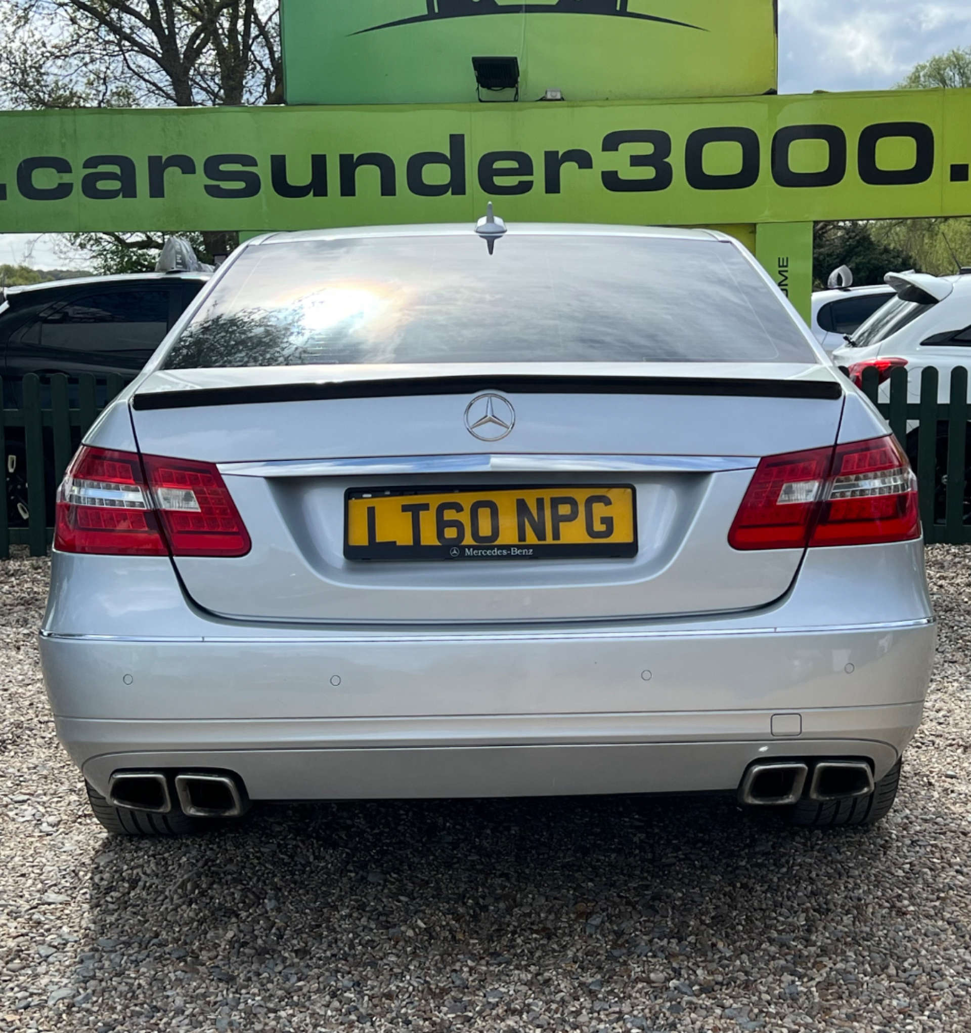 MERCEDES-BENZ E-CLASS 3.0 E350 BlueEfficiency AvantGarde CDi Auto 4dr #7