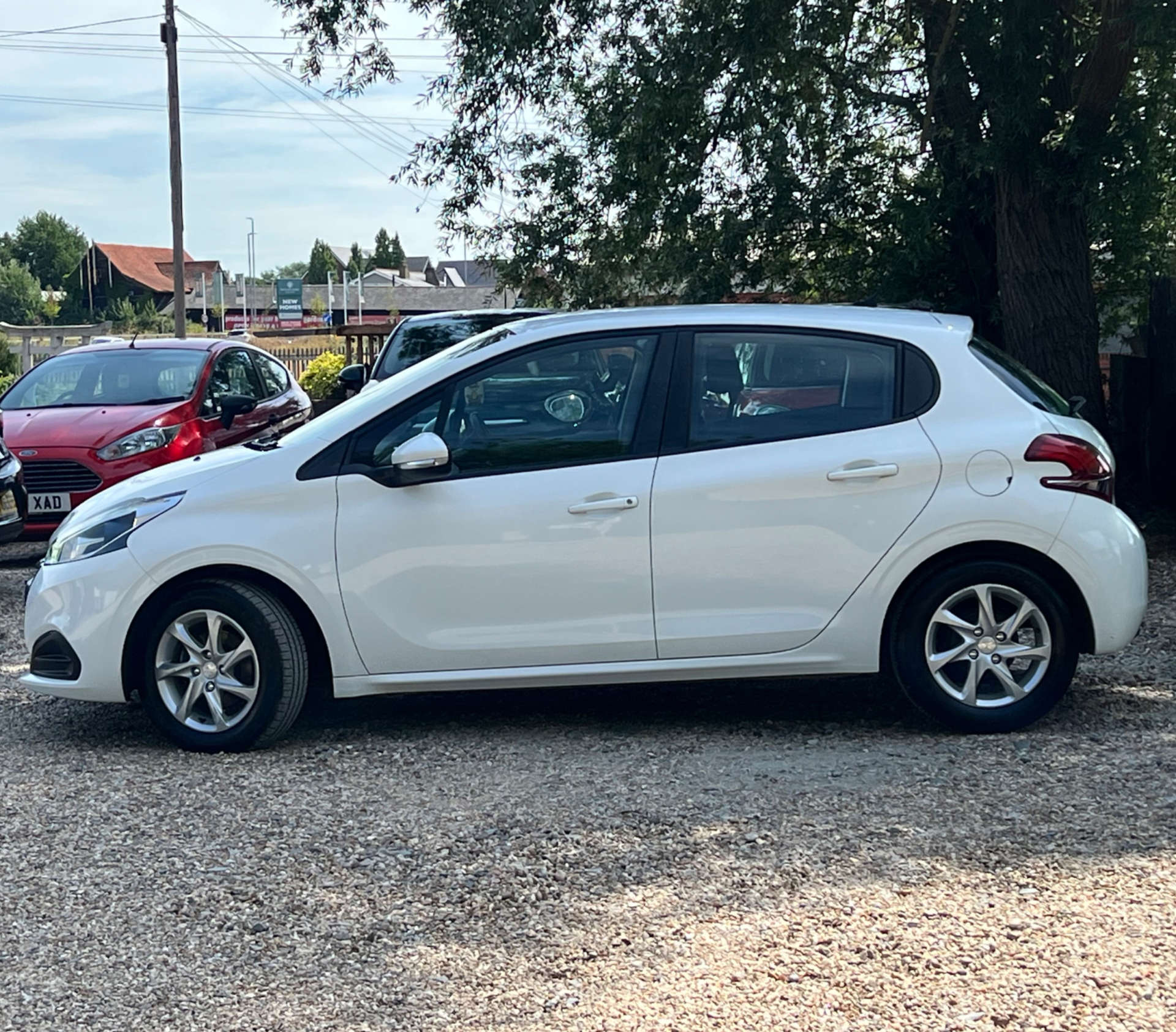 PEUGEOT 208 1.2 208 Active 5dr #5
