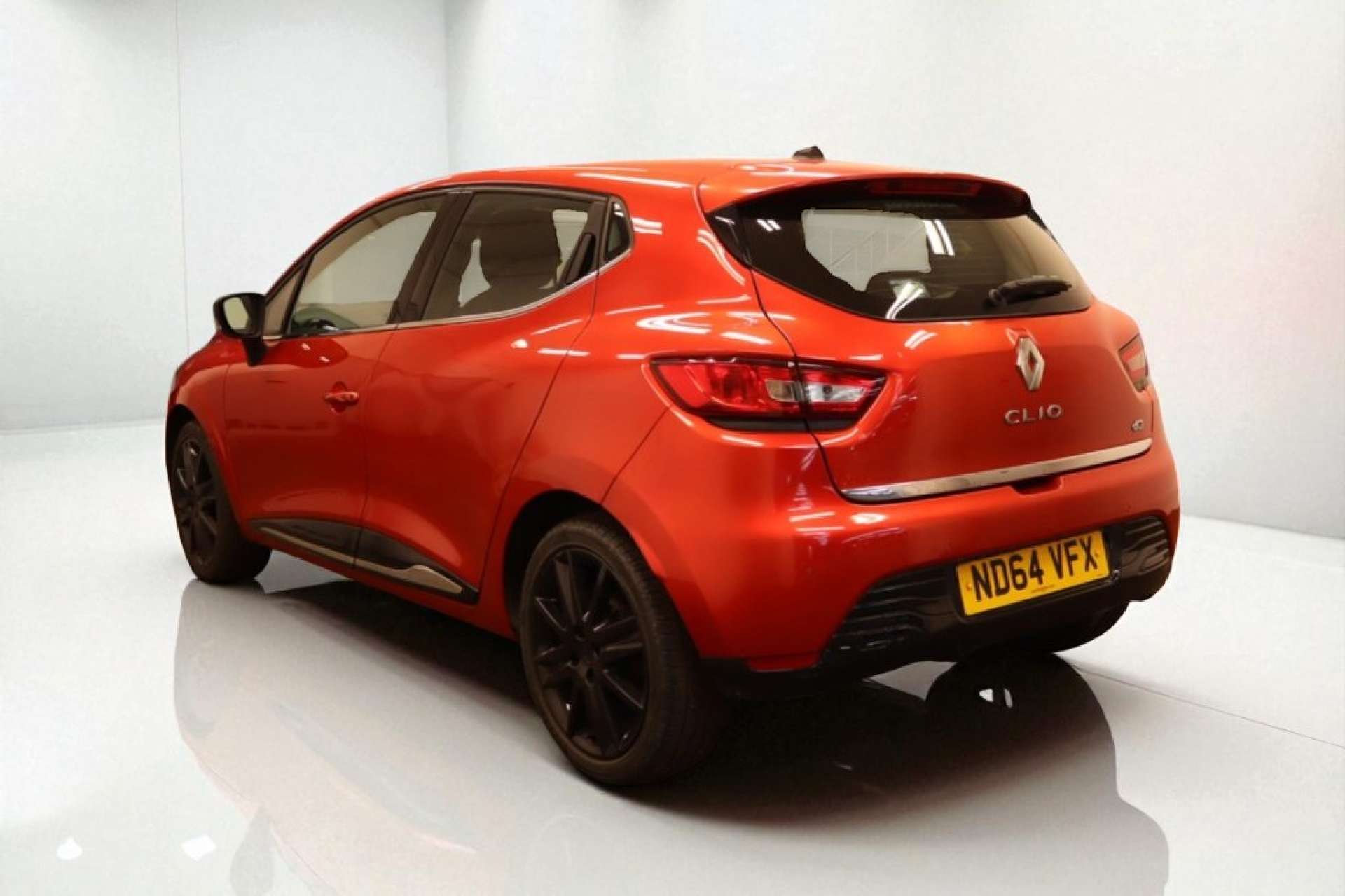 RENAULT CLIO 1.5 Clio Dynamique S MediaNav dCi Auto 5dr #8