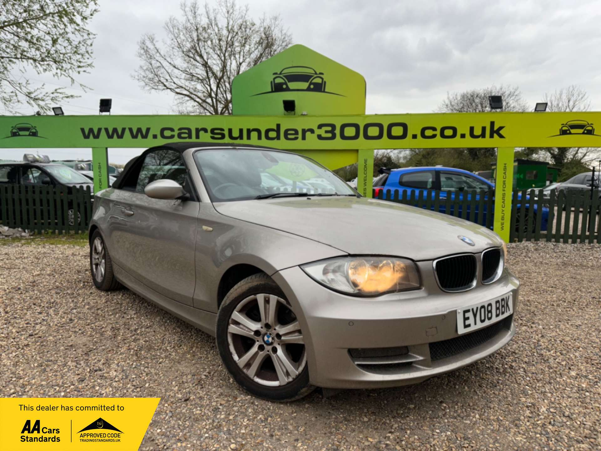 BMW 1 SERIES