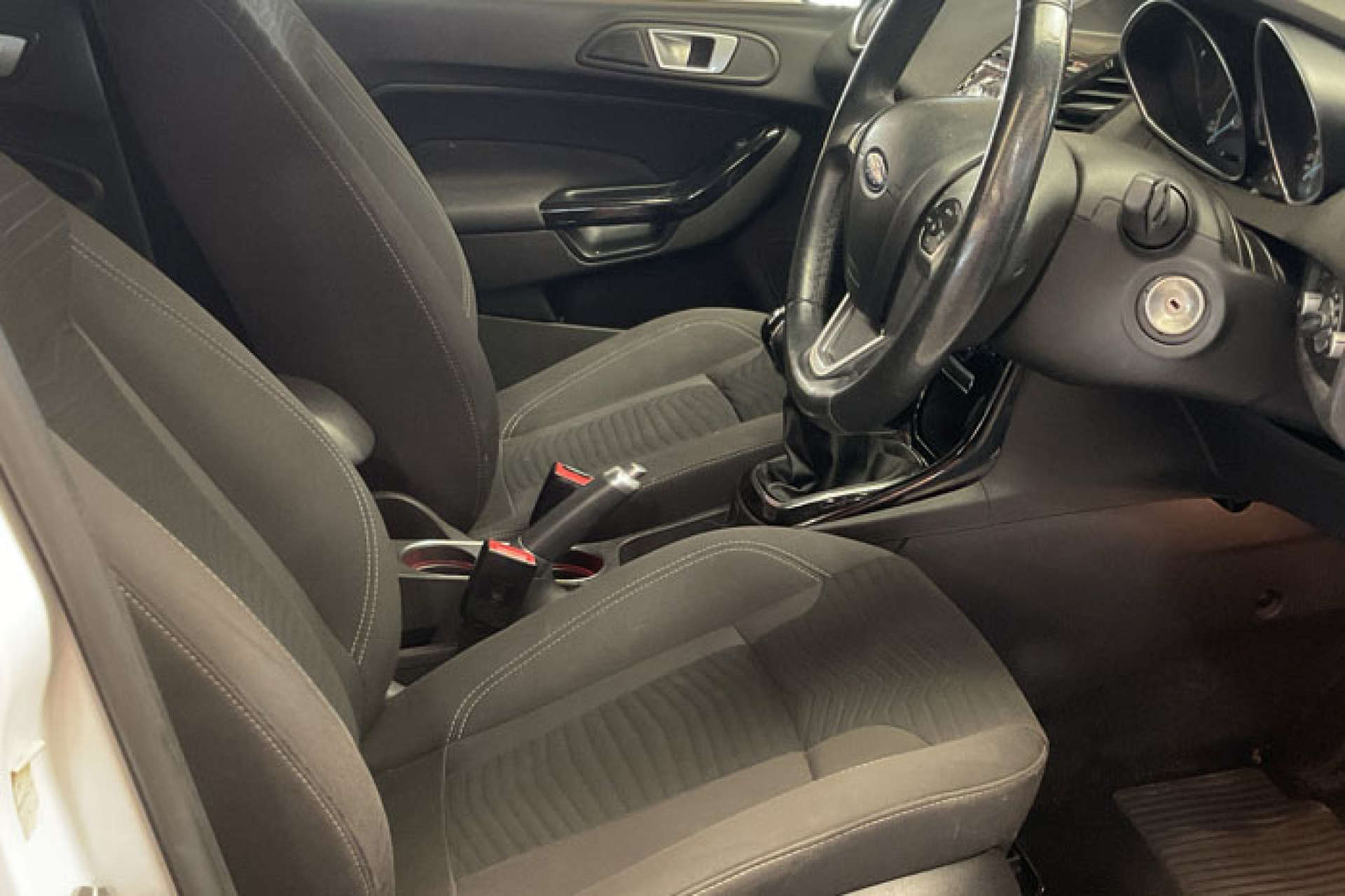 FORD FIESTA 1.0 Fiesta Titanium 5dr #1