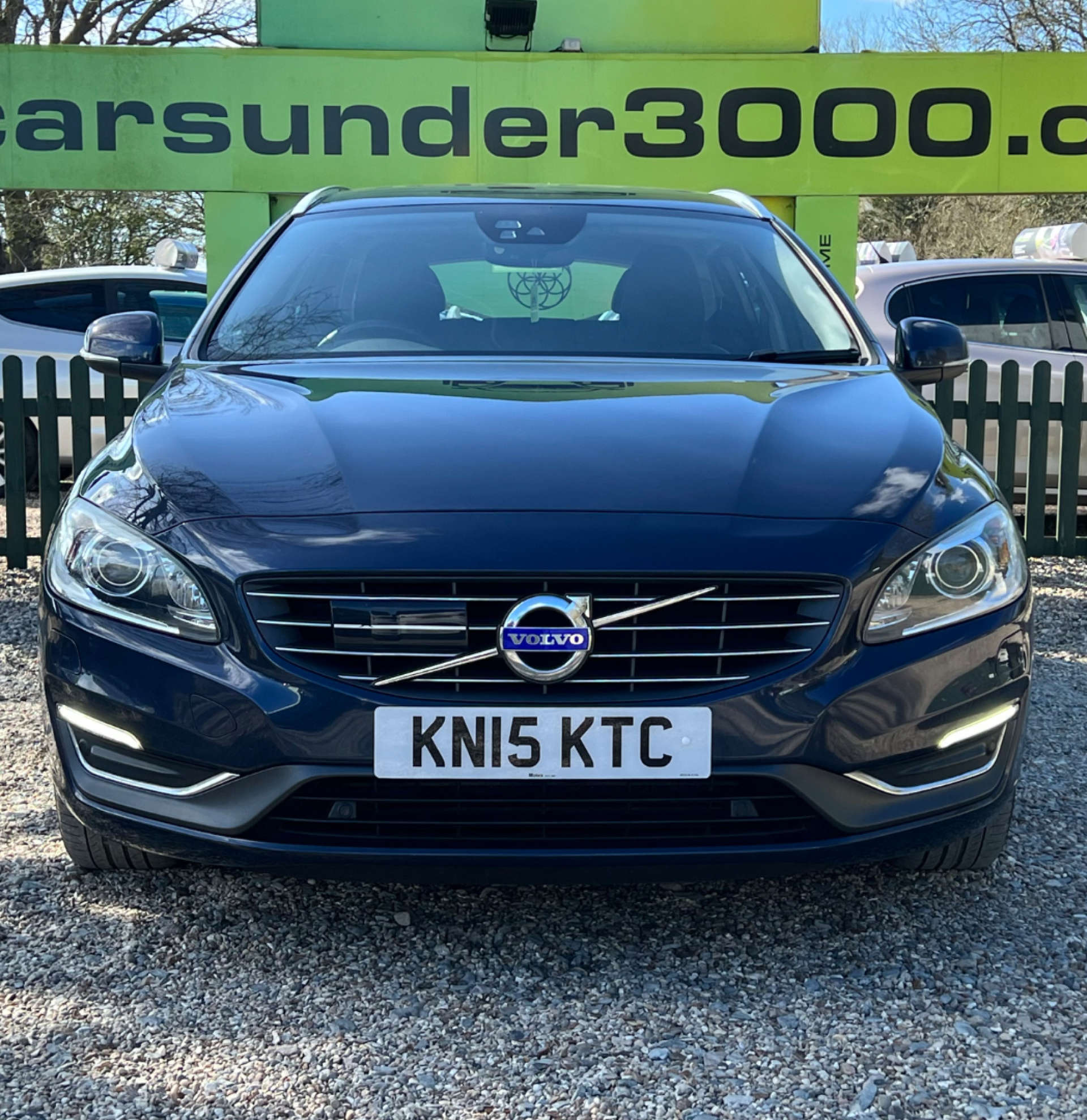 VOLVO V60 2.0 V60 SE Luxury Nav D3 5dr #4