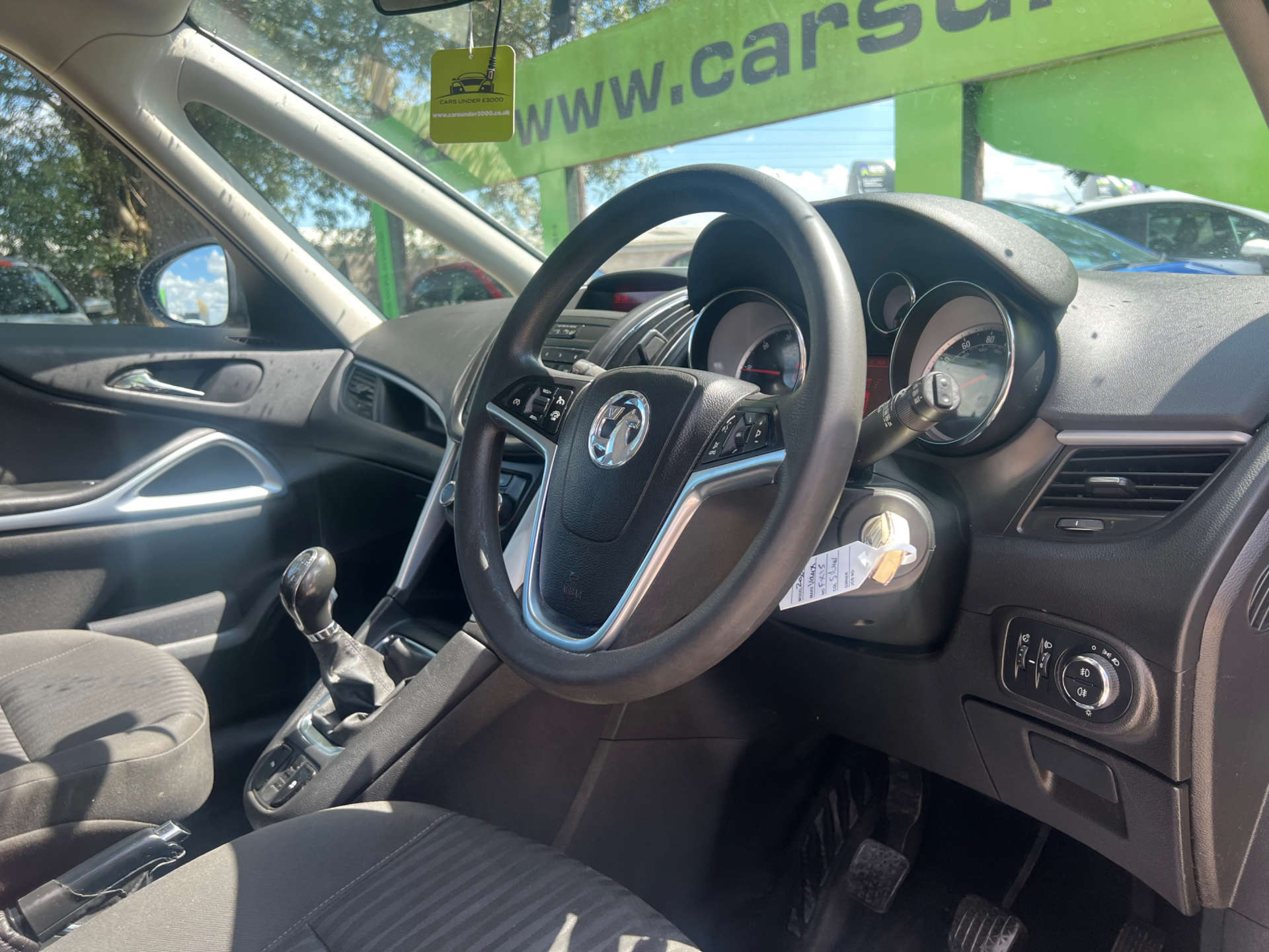 VAUXHALL ZAFIRA TOURER 2.0 Zafira Tourer Exclusive CDTi 5dr #1
