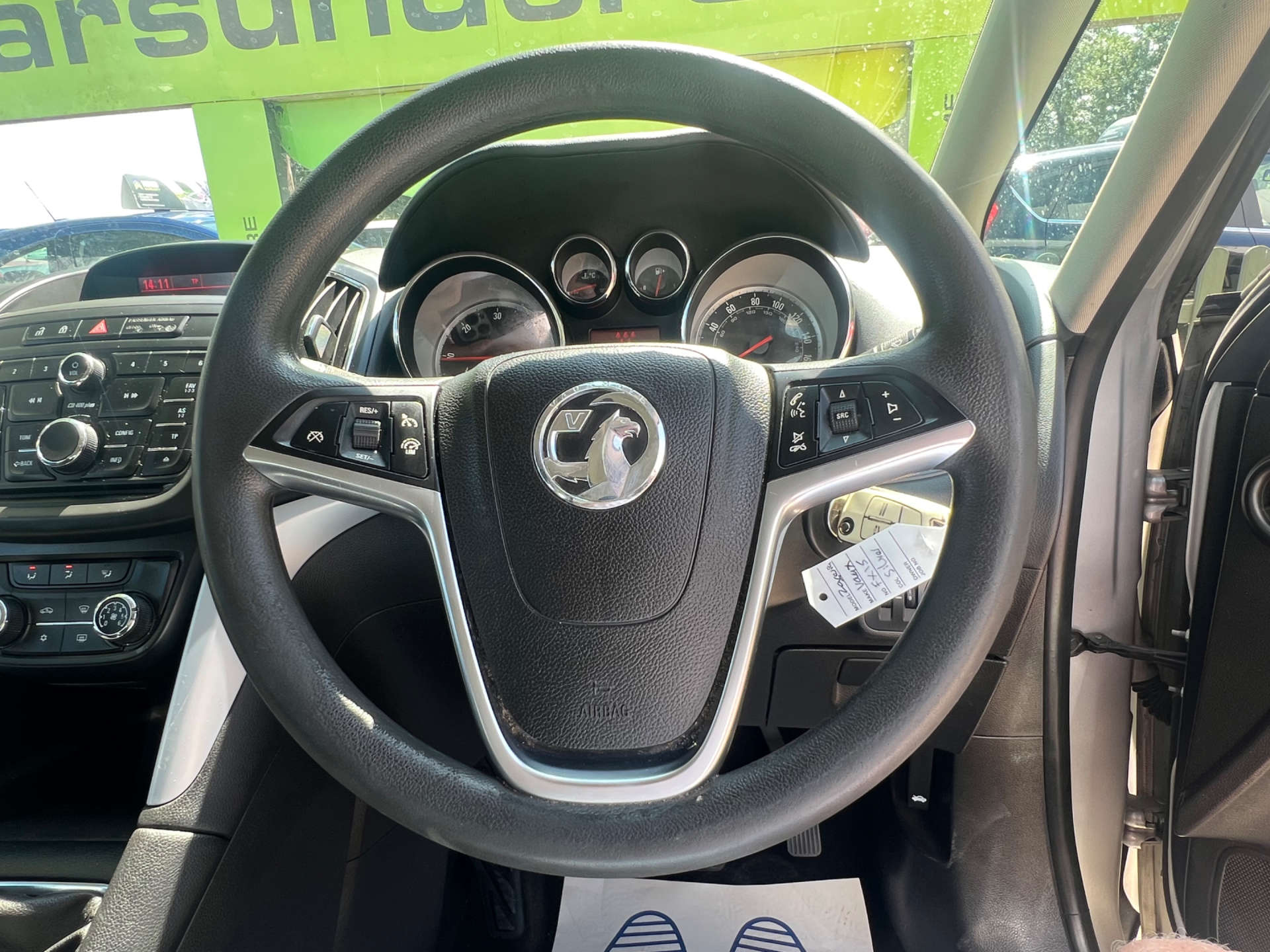 VAUXHALL ZAFIRA TOURER 2.0 Zafira Tourer Exclusive CDTi 5dr #27