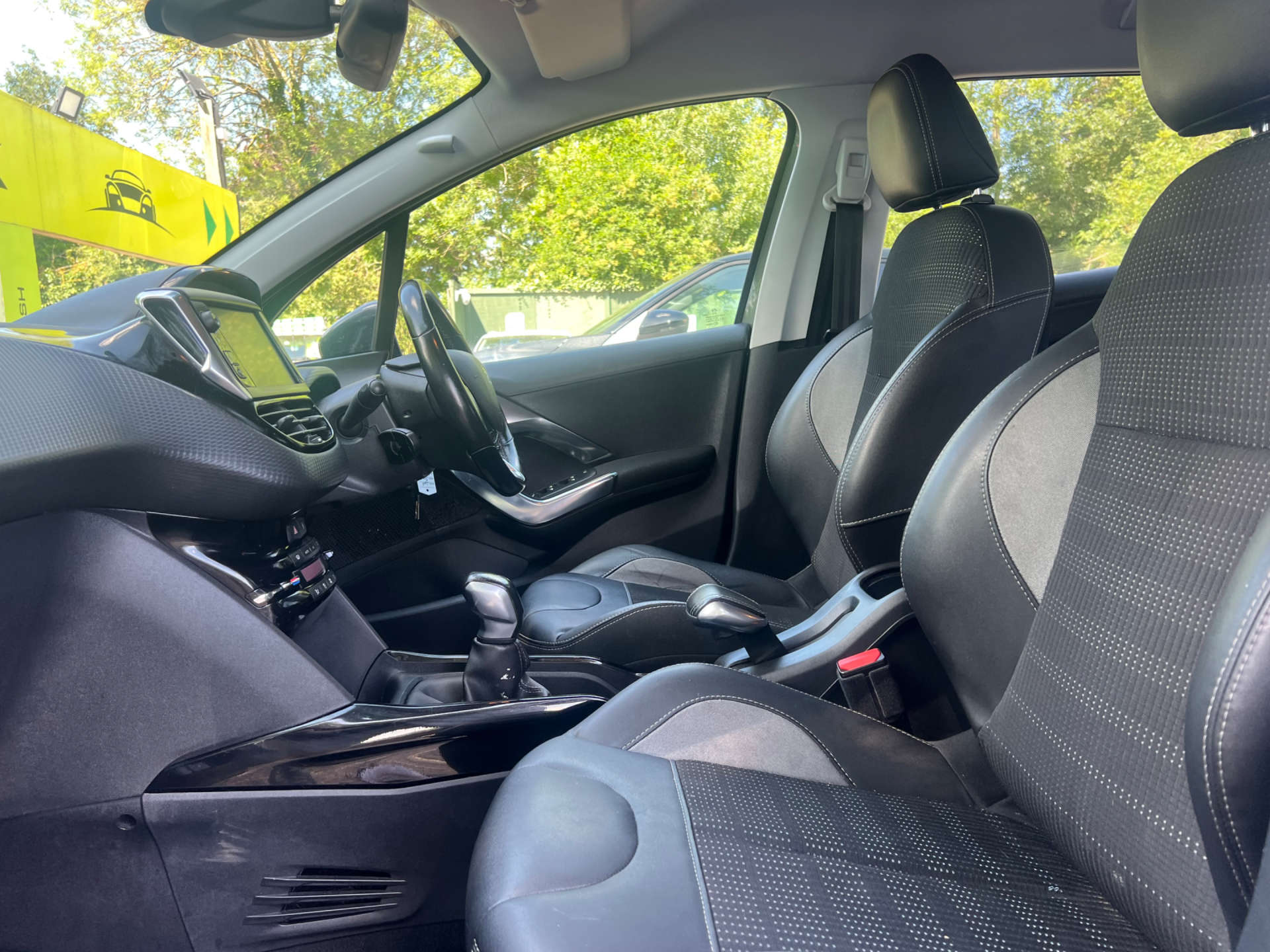 PEUGEOT 2008 1.6 2008 Allure Blue HDi S/S 5dr #12