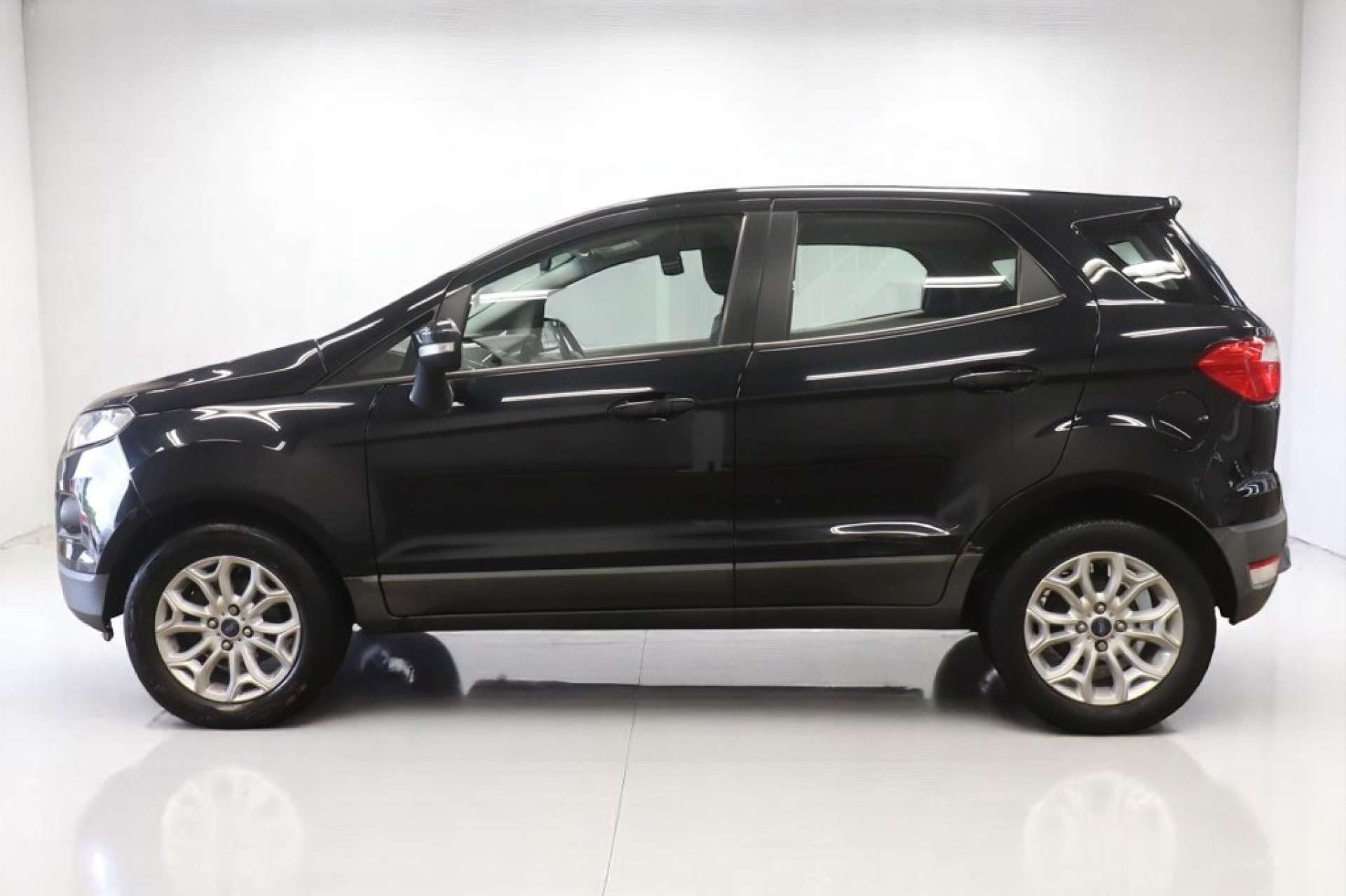 FORD ECOSPORT 1.0 EcoSport Zetec T 5dr #9
