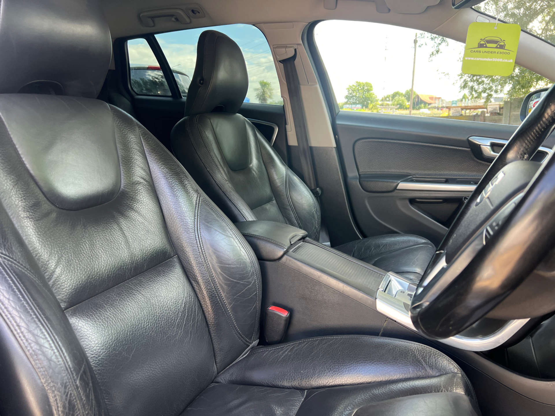 VOLVO V60 2.4 V60 SE Luxury D5 Auto 5dr #9