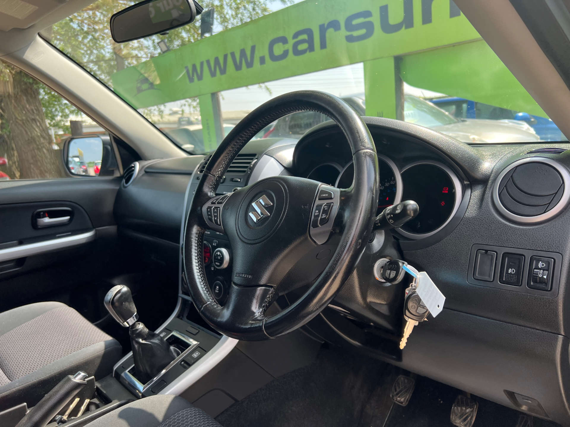 SUZUKI GRAND VITARA 2.4 Grand Vitara SZ4 4WD 3dr #1