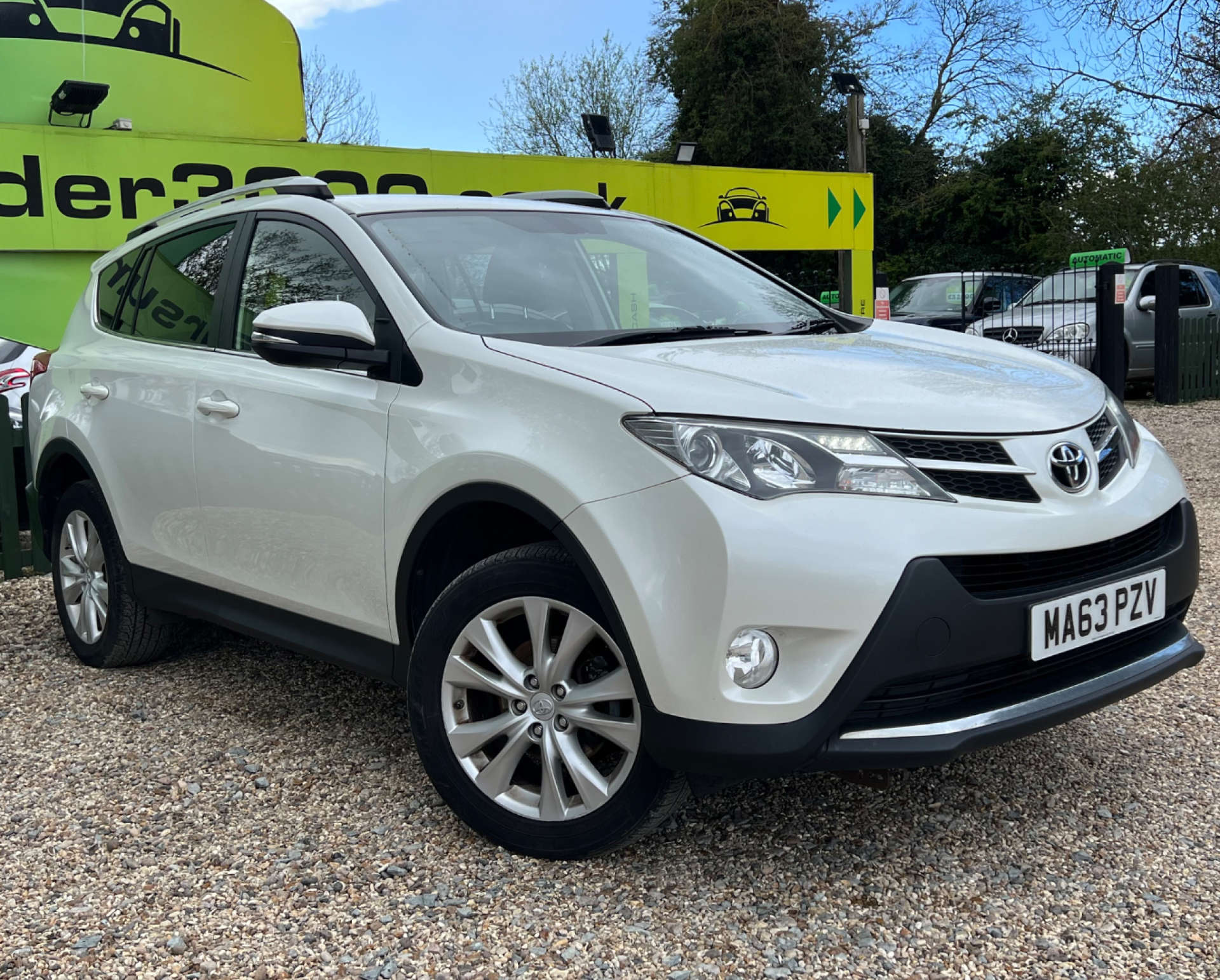 TOYOTA RAV4 2.2 RAV4 Invincible D-4D 4WD 5dr #3