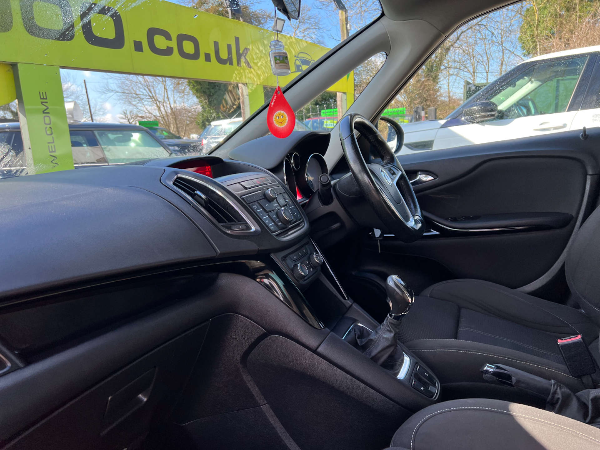 VAUXHALL ZAFIRA TOURER 2.0 Zafira Tourer SRi CDTi 5dr #17