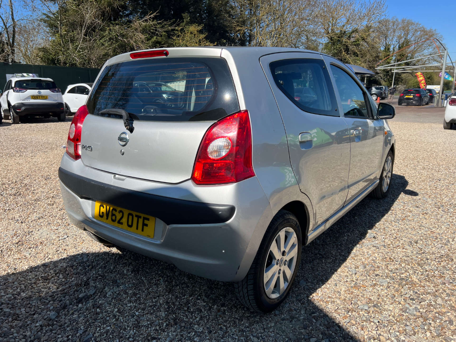 NISSAN PIXO 1.0 Pixo N-Tec 5dr #6
