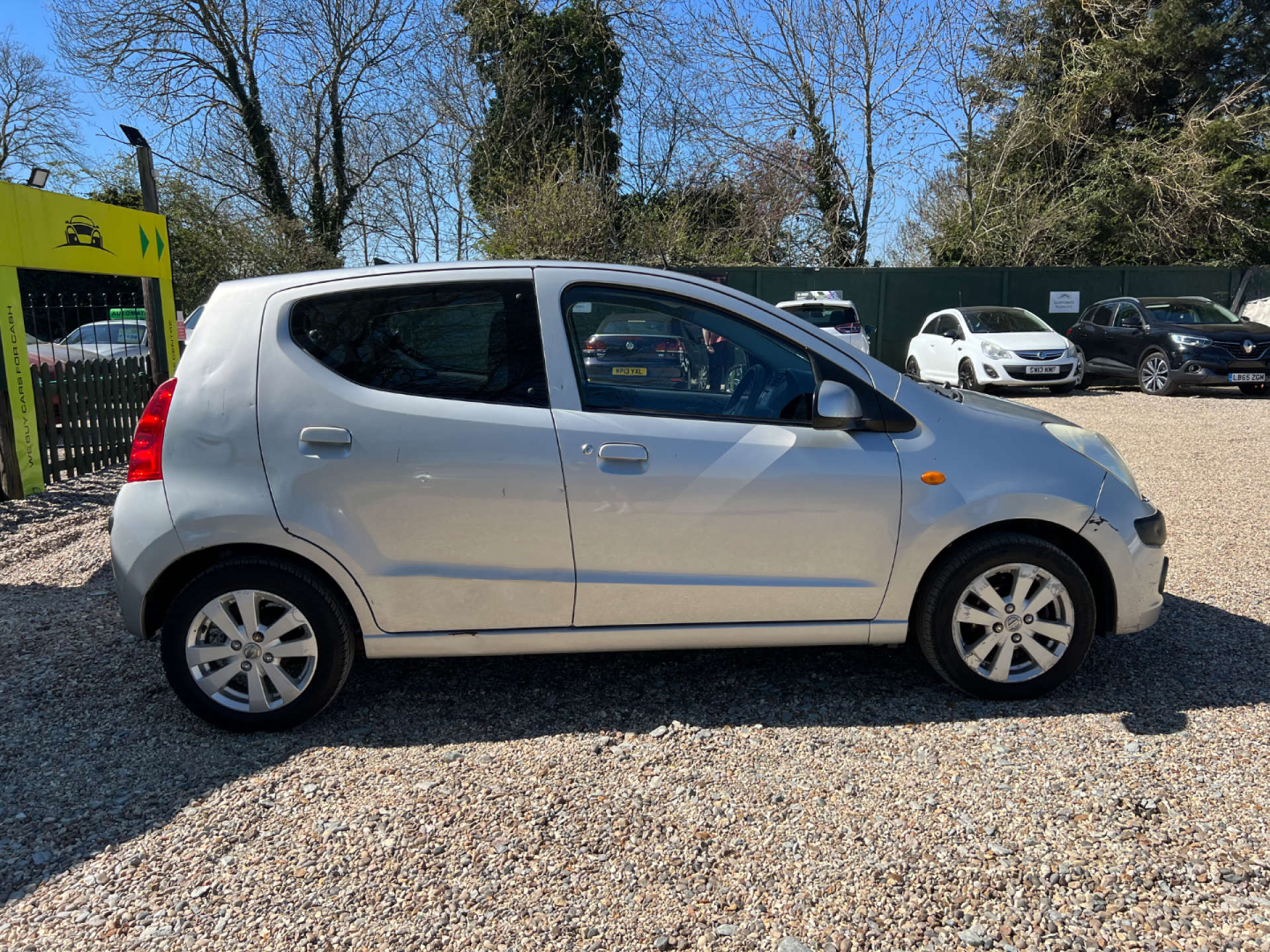 NISSAN PIXO 1.0 Pixo N-Tec 5dr #7