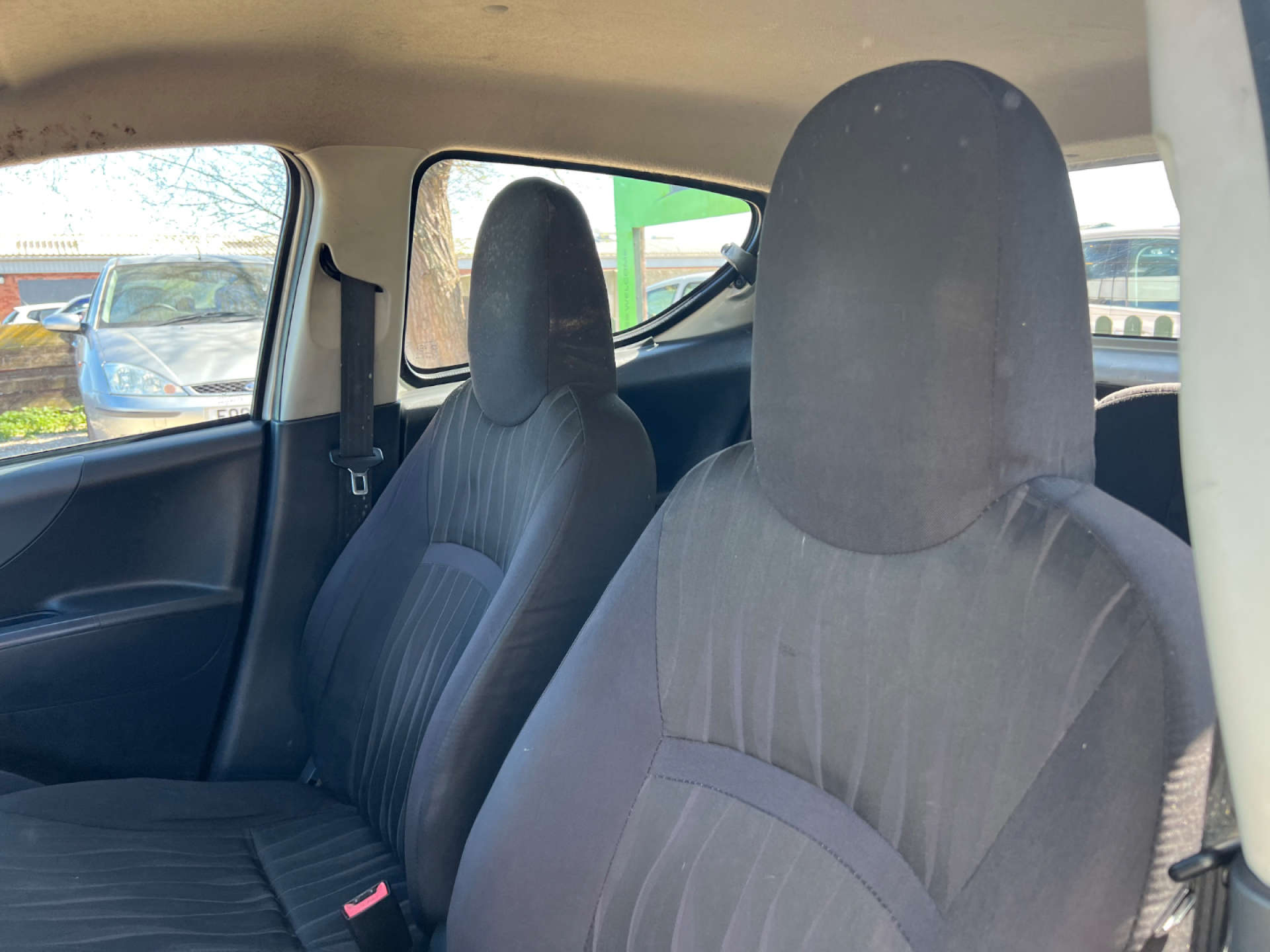 NISSAN PIXO 1.0 Pixo N-Tec 5dr #13