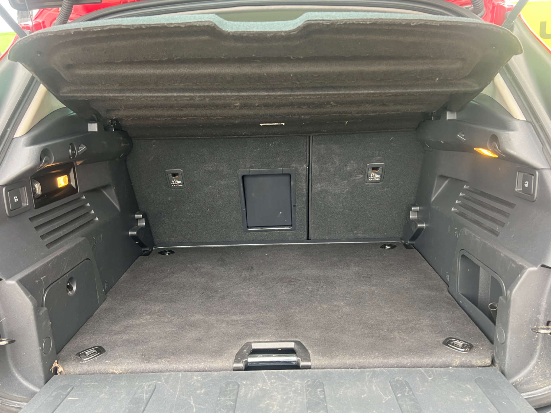 PEUGEOT 3008 1.6 3008 Exclusive HDi Semi-Auto 5dr #10